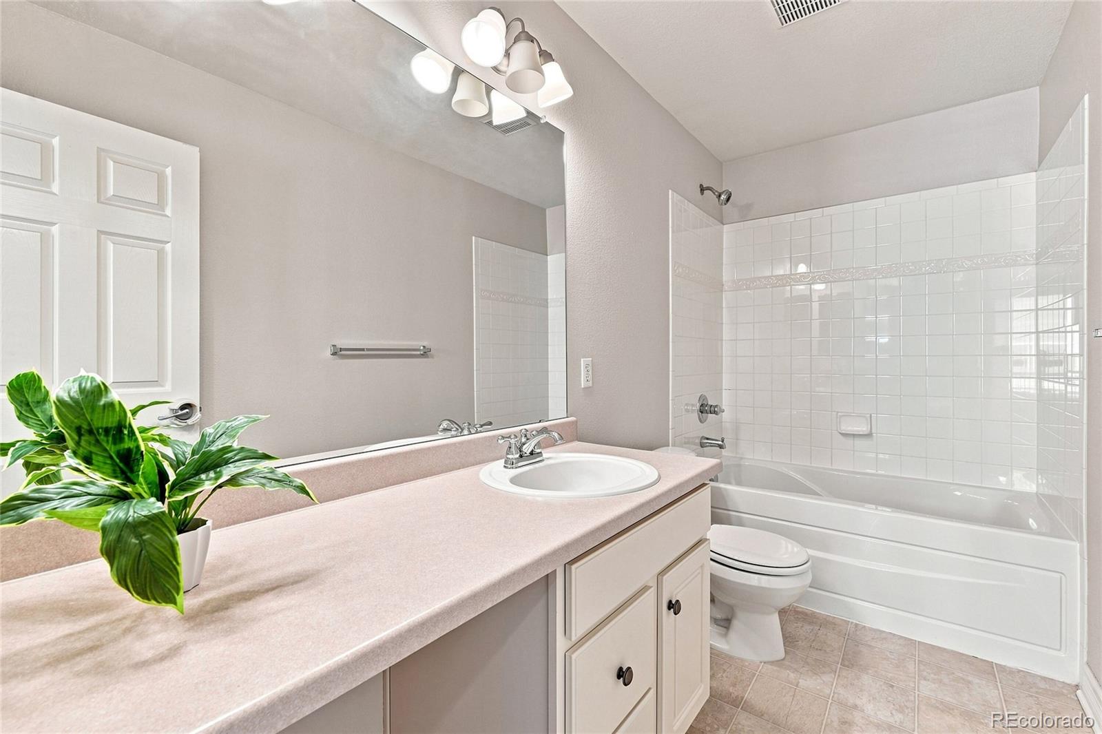 MLS Image #19 for 4466 s independence street,littleton, Colorado