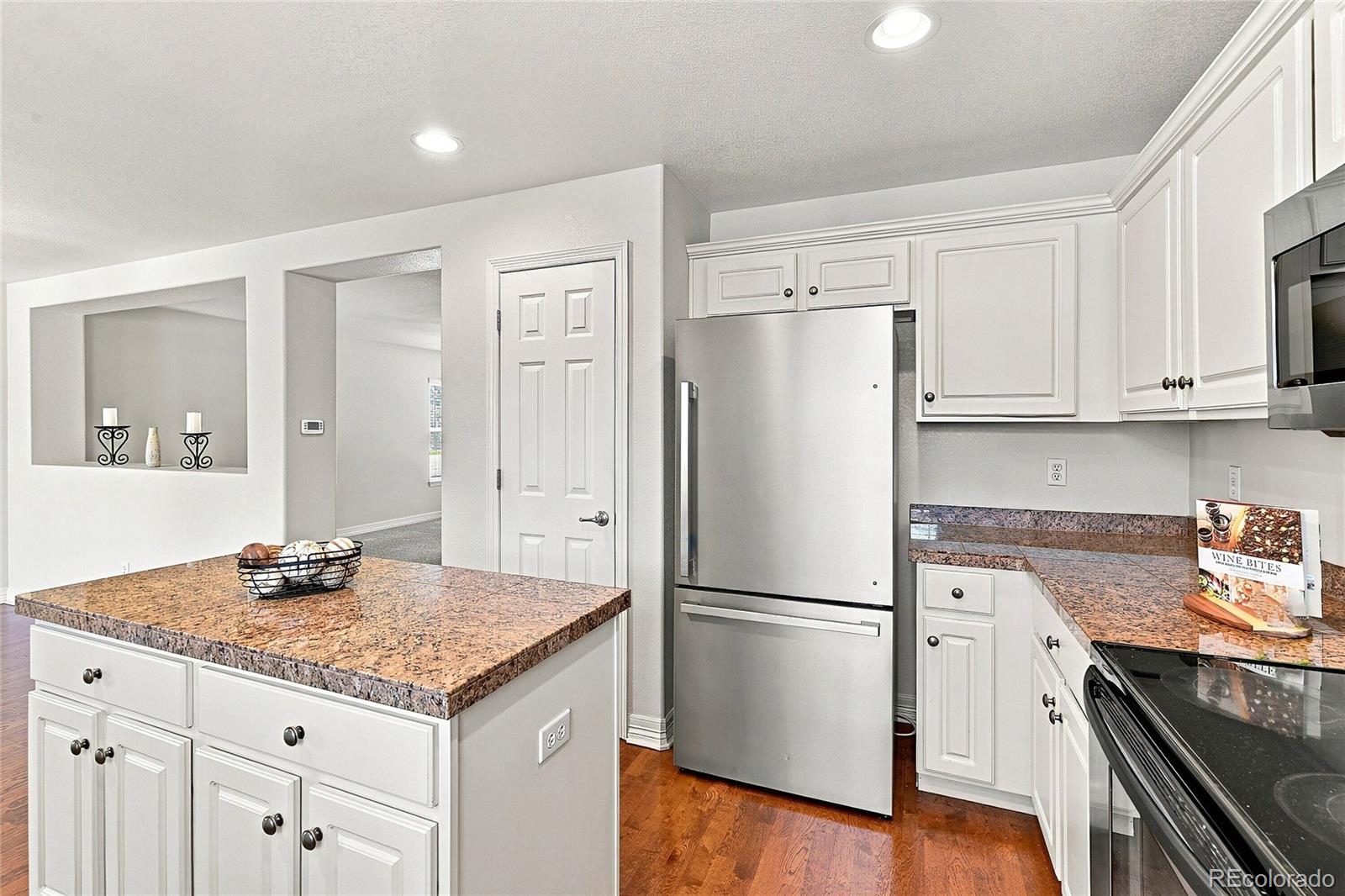 MLS Image #9 for 4466 s independence street,littleton, Colorado