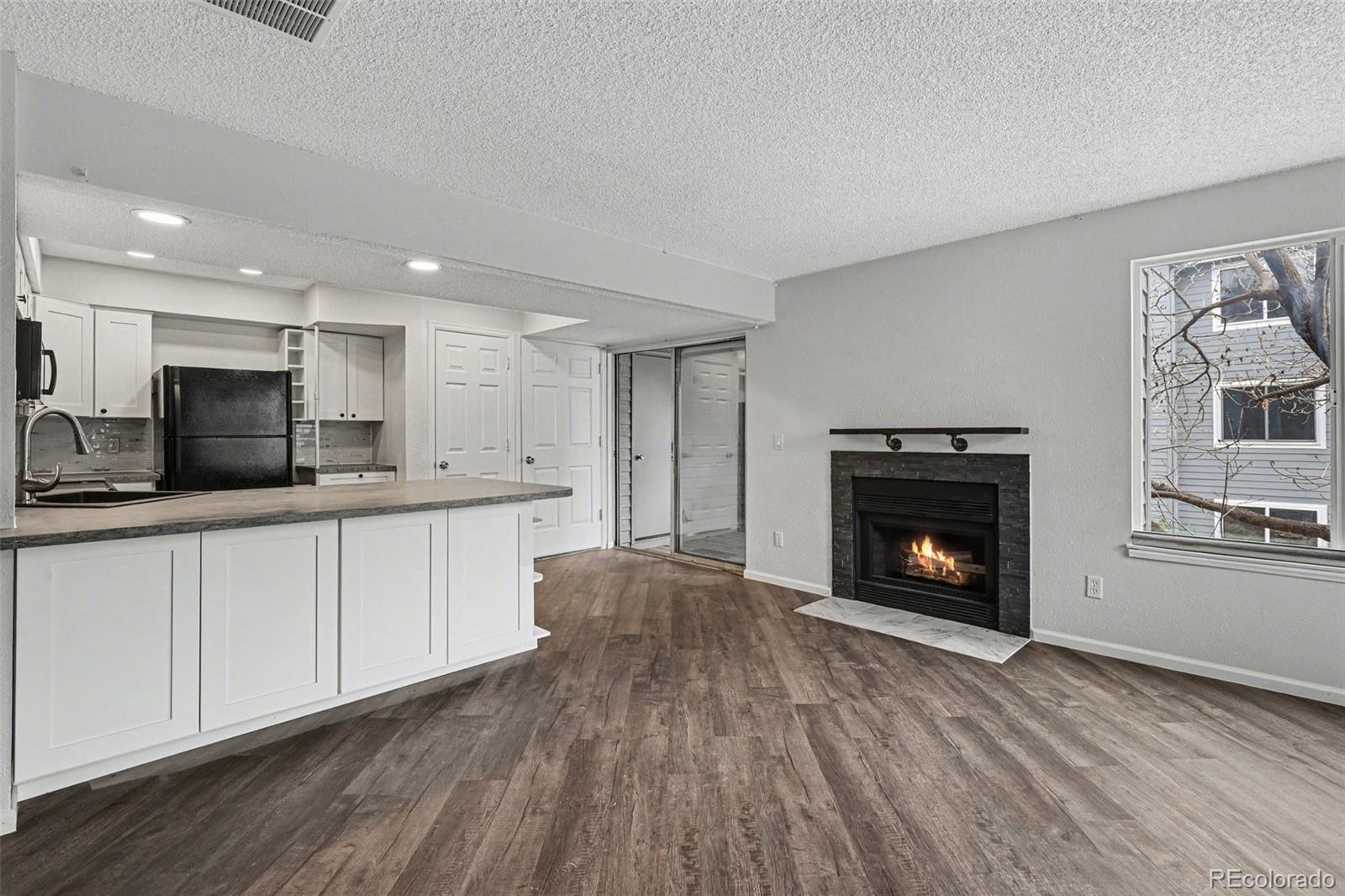 MLS Image #4 for 8500 e jefferson avenue 12e,denver, Colorado