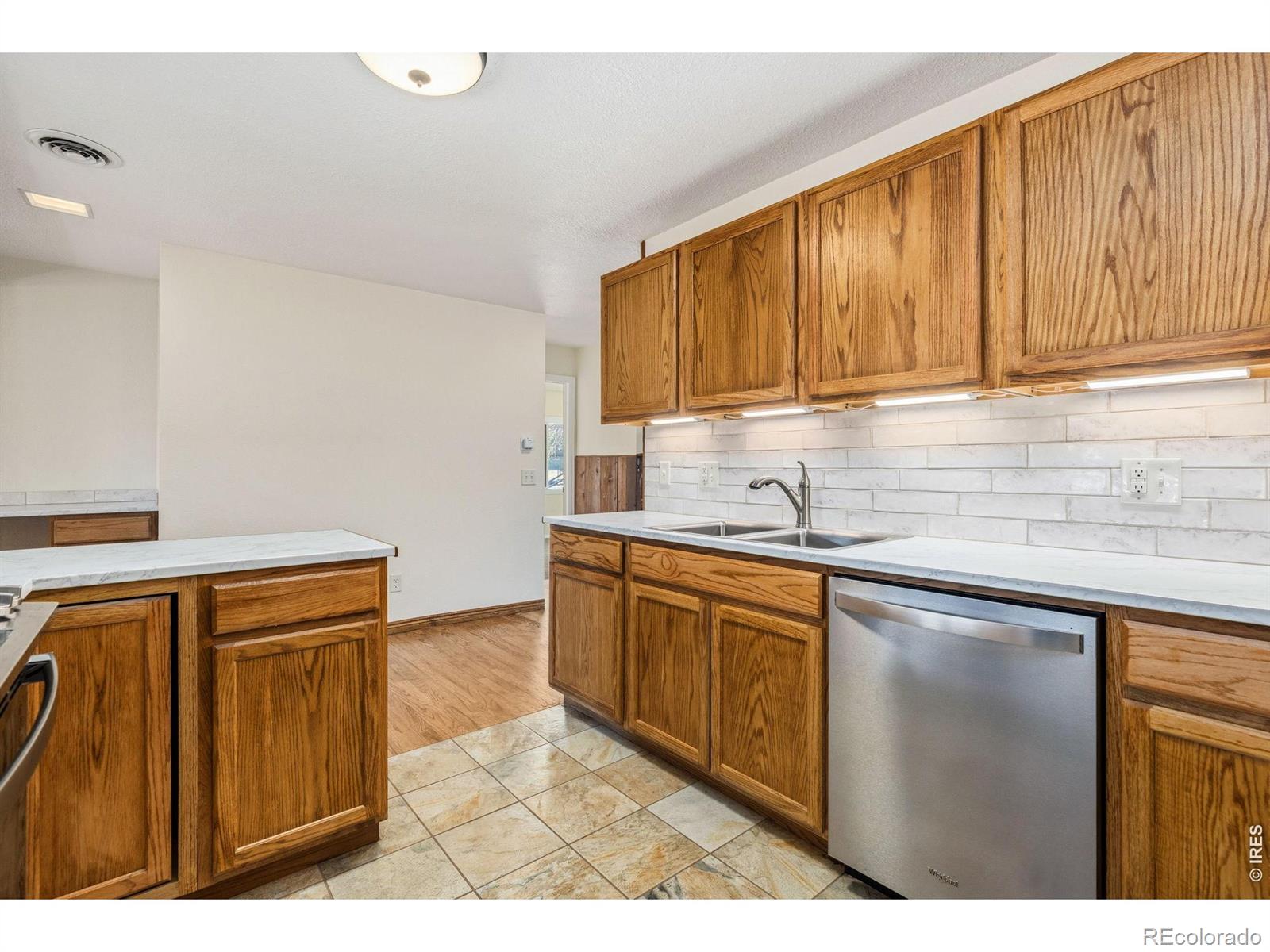 MLS Image #12 for 280  south court,estes park, Colorado