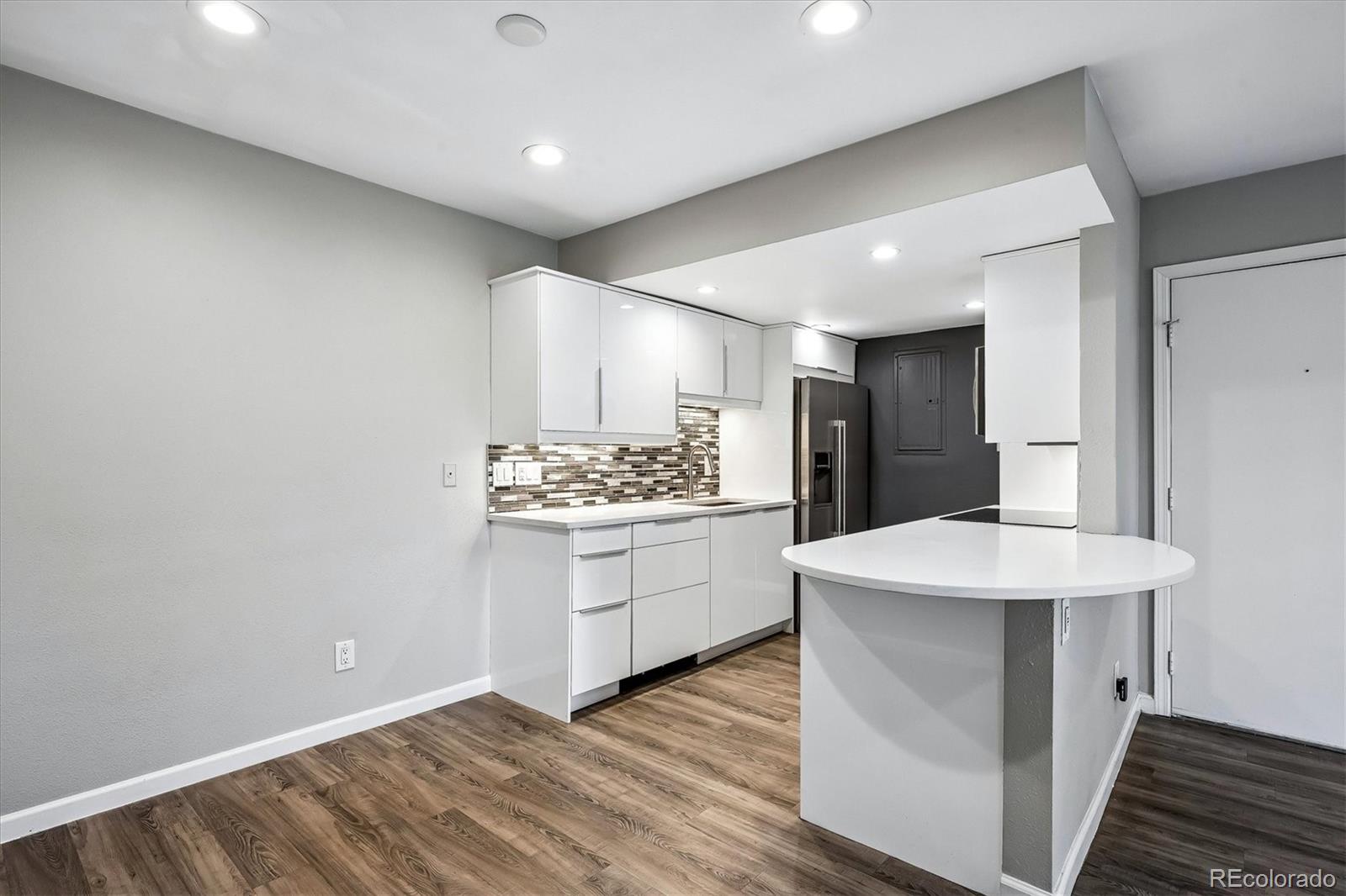 MLS Image #4 for 8335  fairmount drive 3-102,denver, Colorado