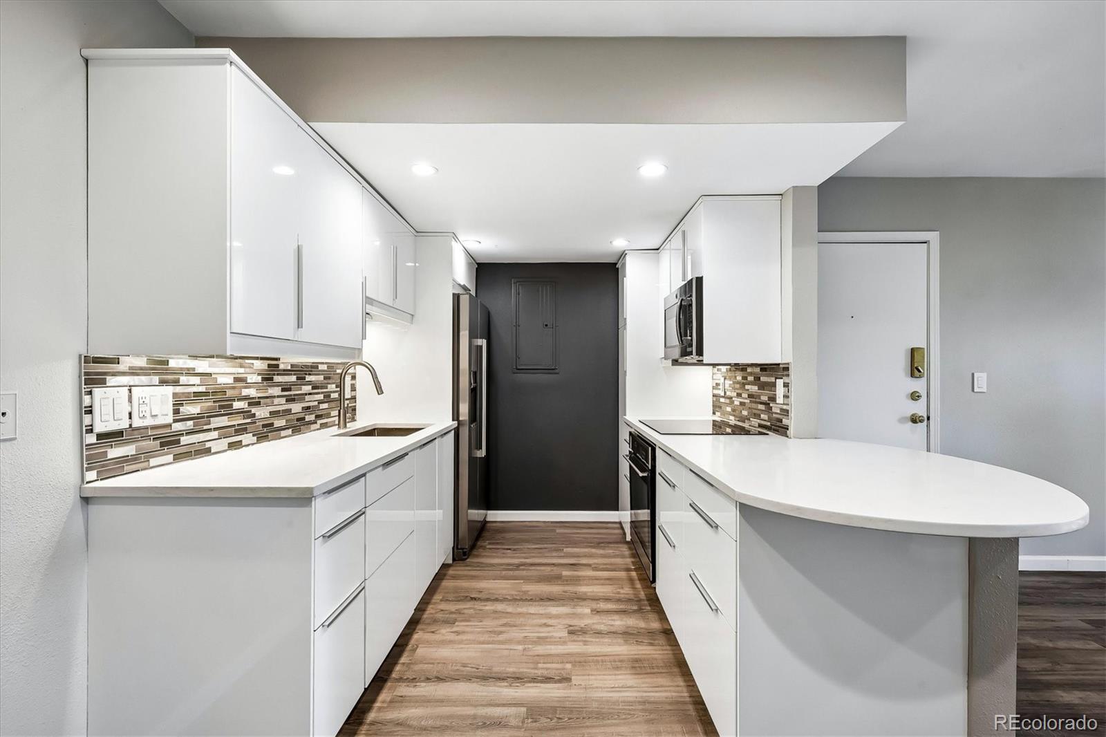 MLS Image #5 for 8335  fairmount drive 3-102,denver, Colorado