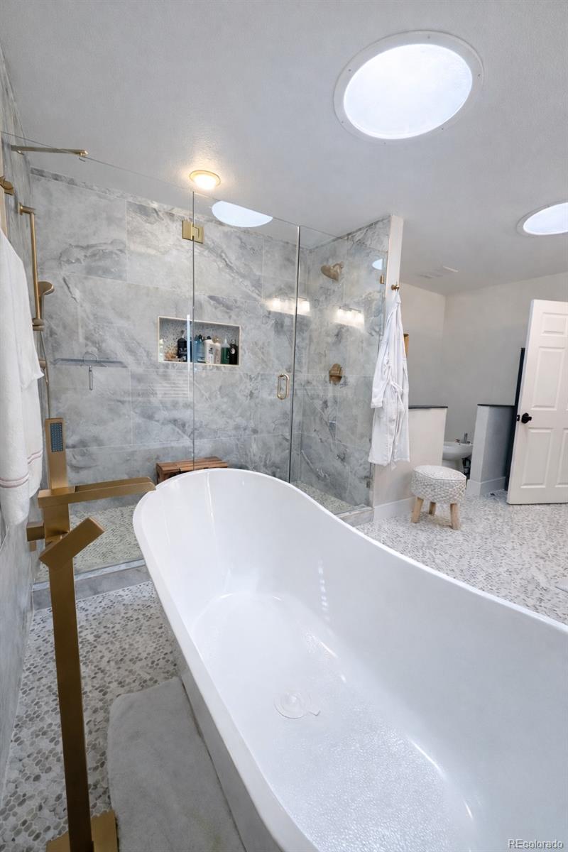 MLS Image #19 for 724 s flamingo court,denver, Colorado
