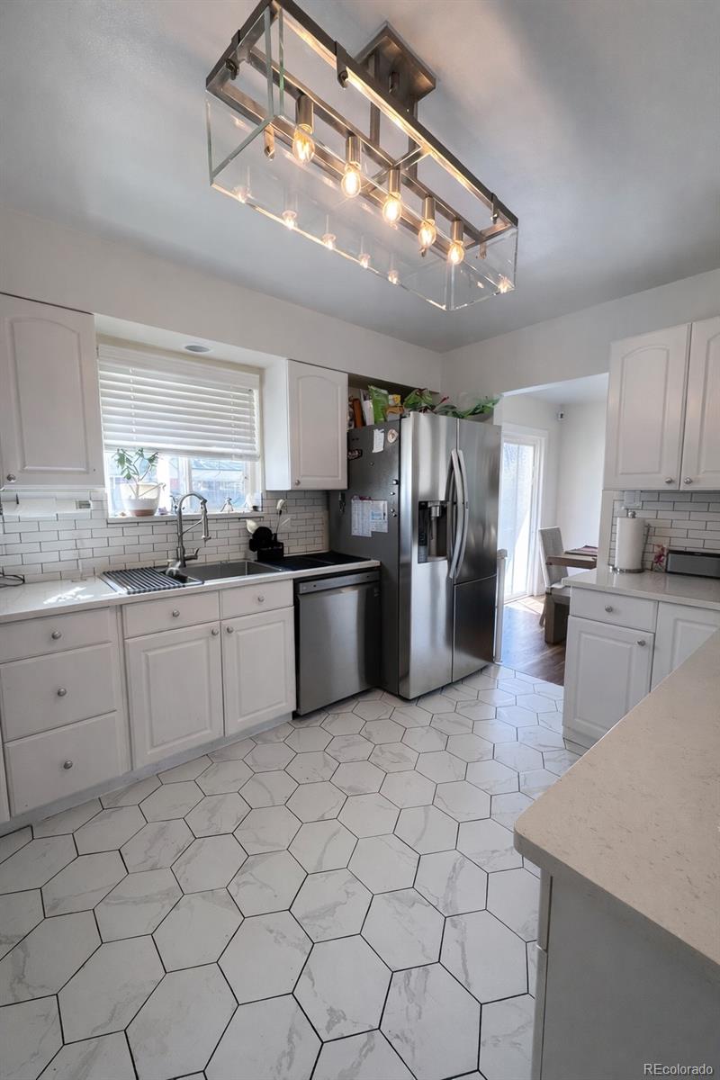 MLS Image #6 for 724 s flamingo court,denver, Colorado