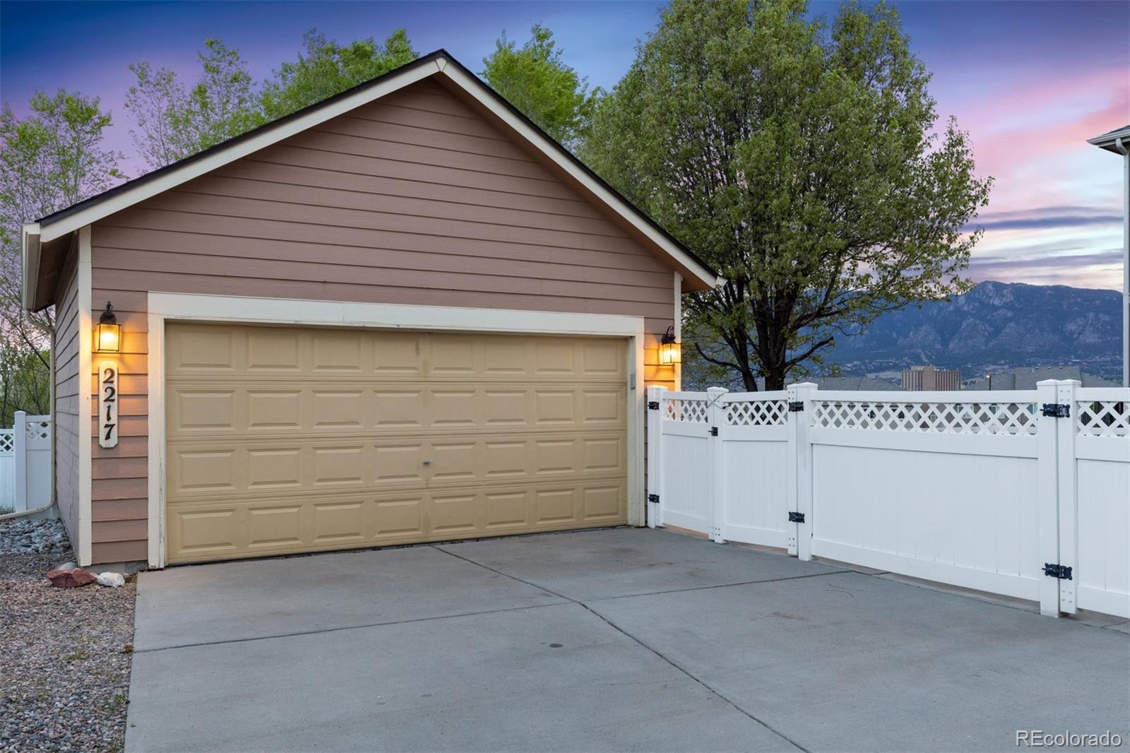 MLS Image #6 for 2217  st claire drive,colorado springs, Colorado