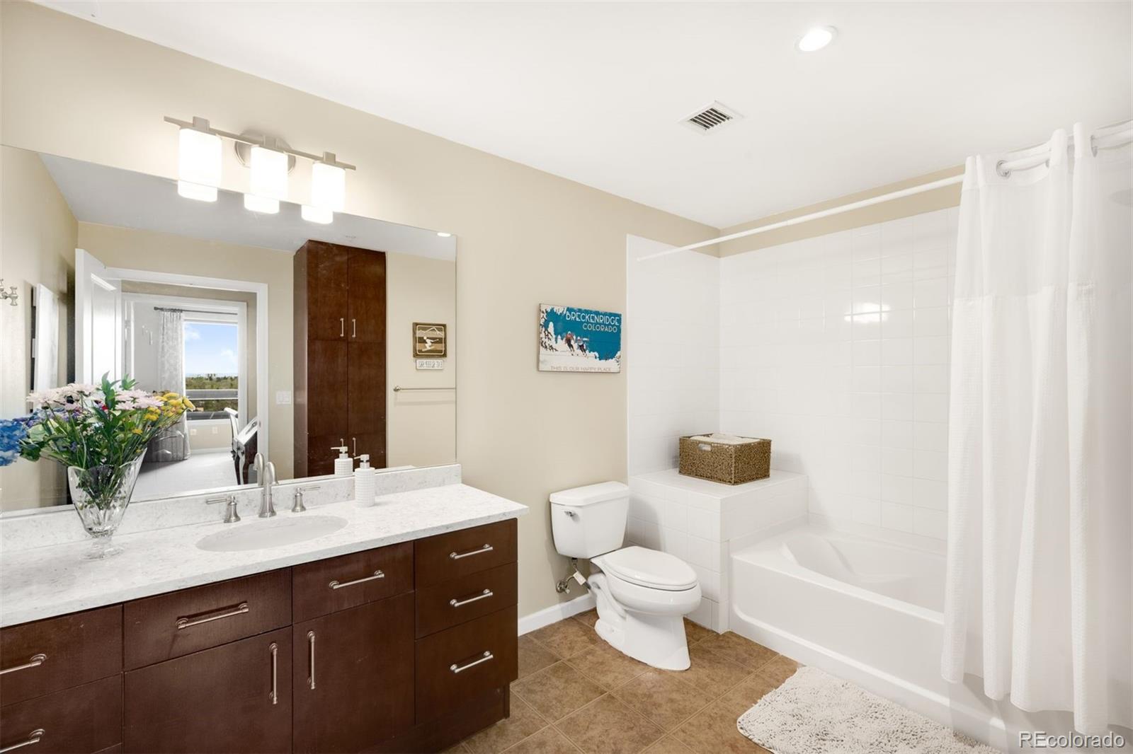 MLS Image #8 for 2990 e 17th avenue,denver, Colorado
