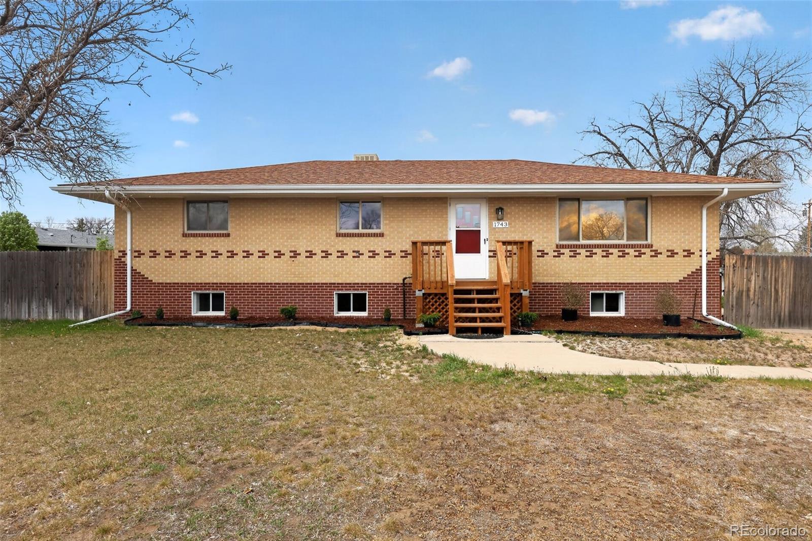 MLS Image #5 for 1743  burton street,strasburg, Colorado