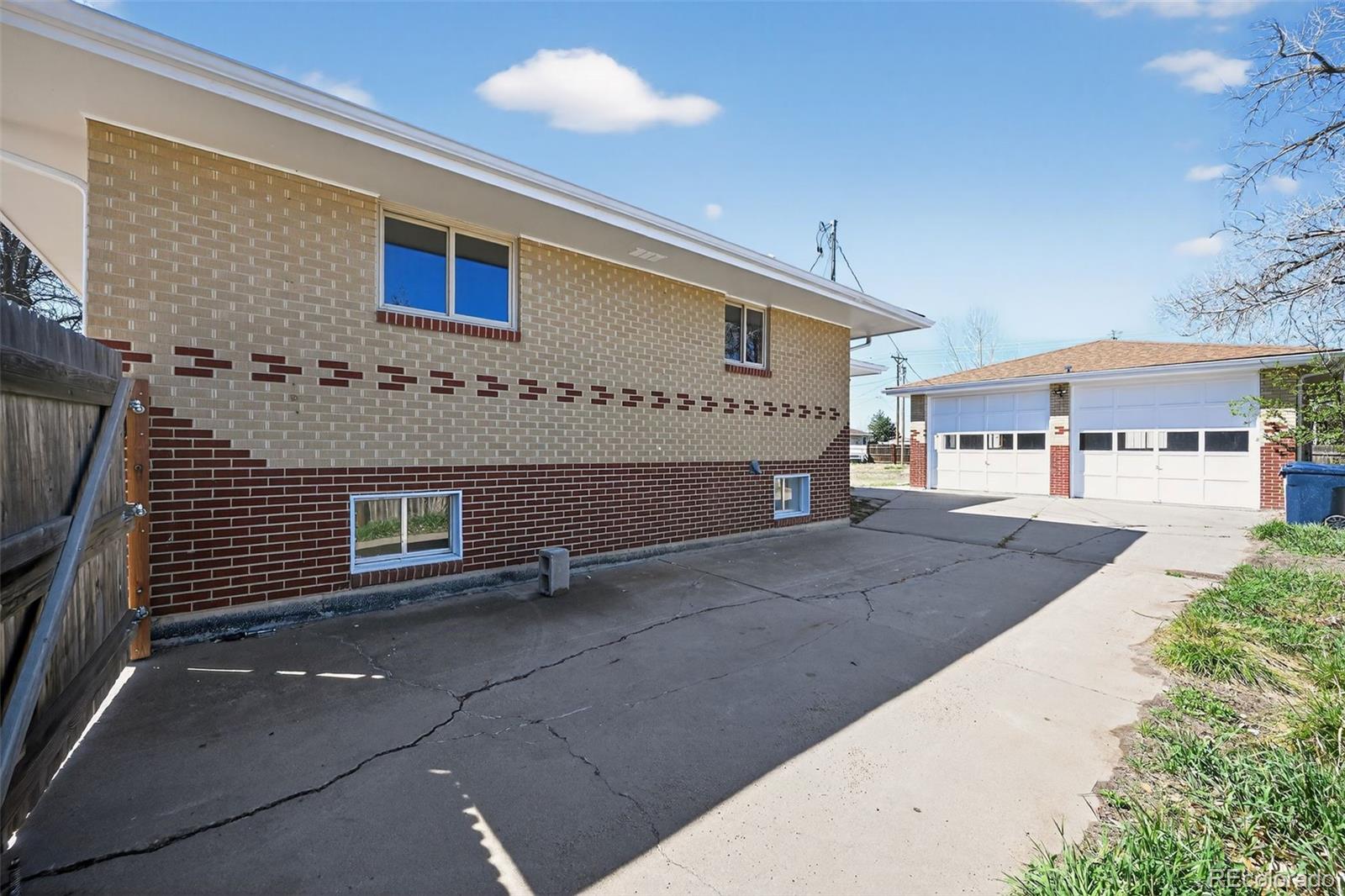 MLS Image #6 for 1743  burton street,strasburg, Colorado