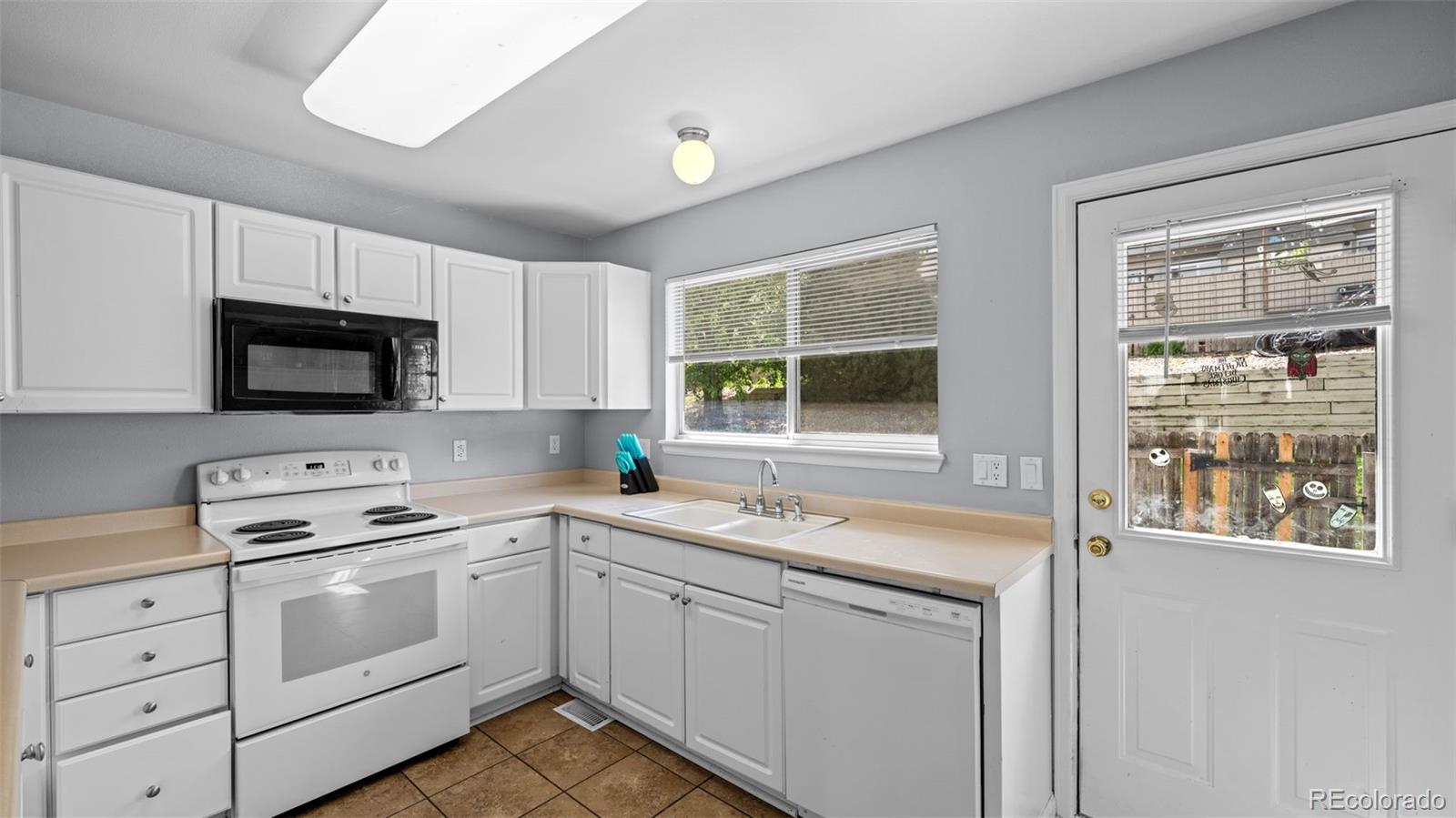 MLS Image #13 for 3006 w 107th place c,westminster, Colorado