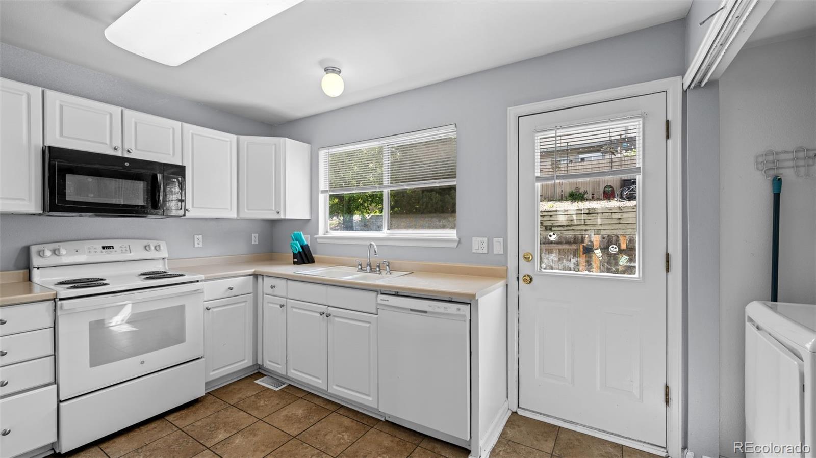 MLS Image #14 for 3006 w 107th place c,westminster, Colorado