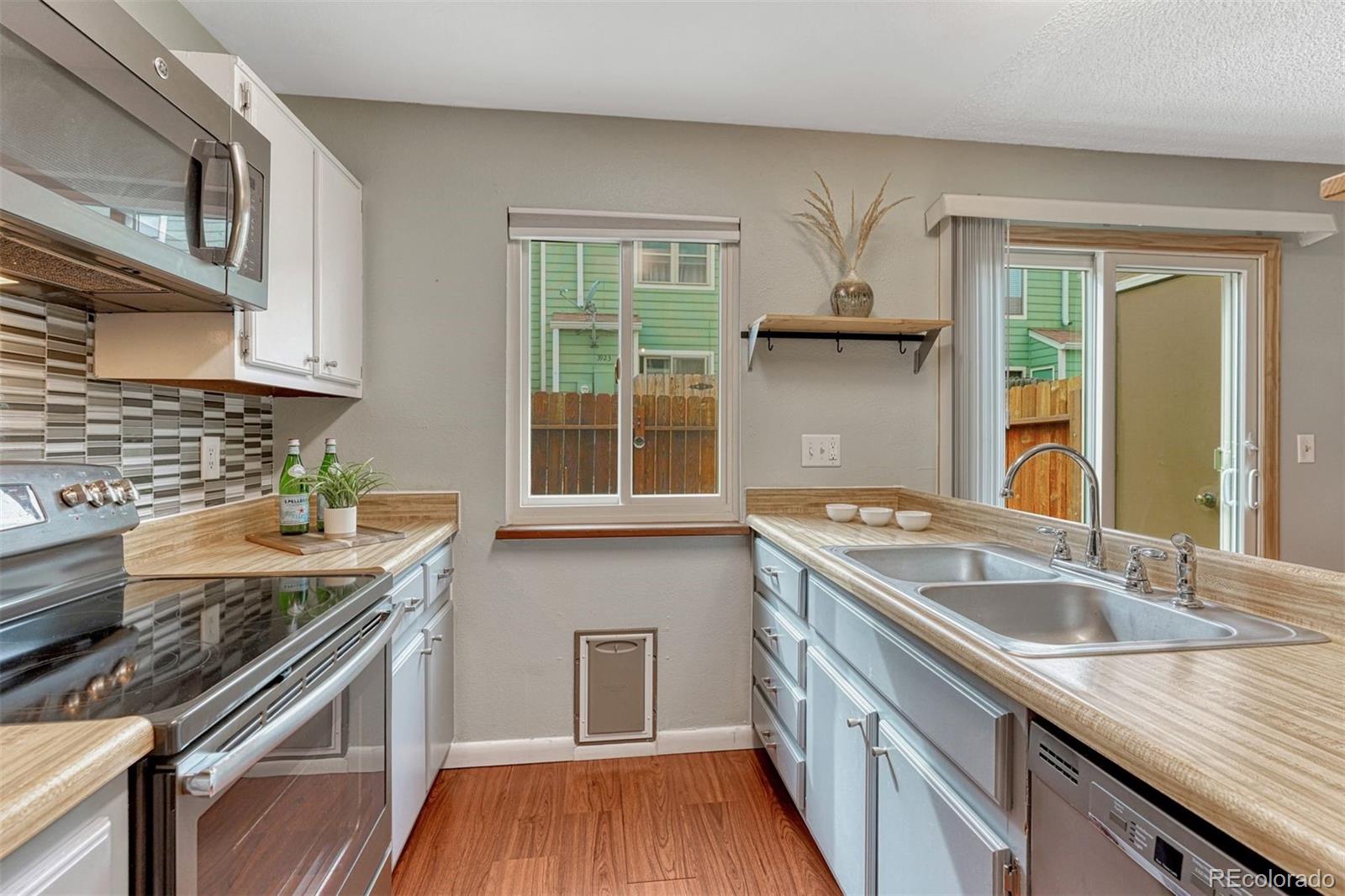 MLS Image #16 for 3922  donney brook court,colorado springs, Colorado