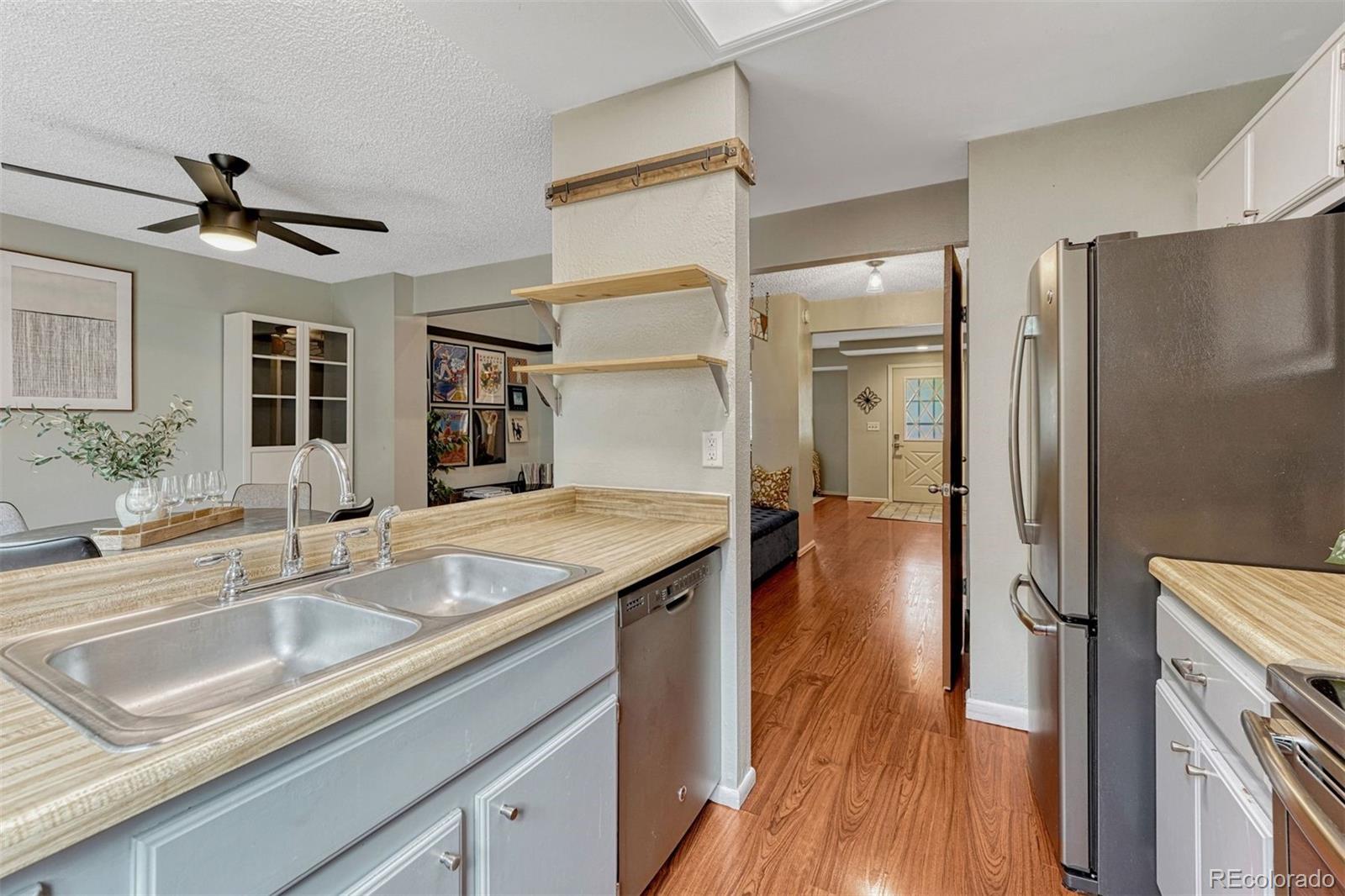 MLS Image #19 for 3922  donney brook court,colorado springs, Colorado