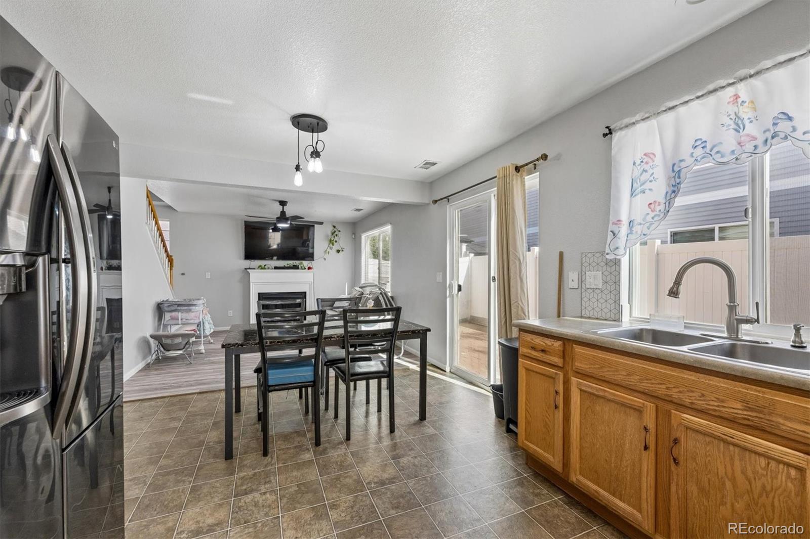 MLS Image #11 for 21440  randolph place,denver, Colorado