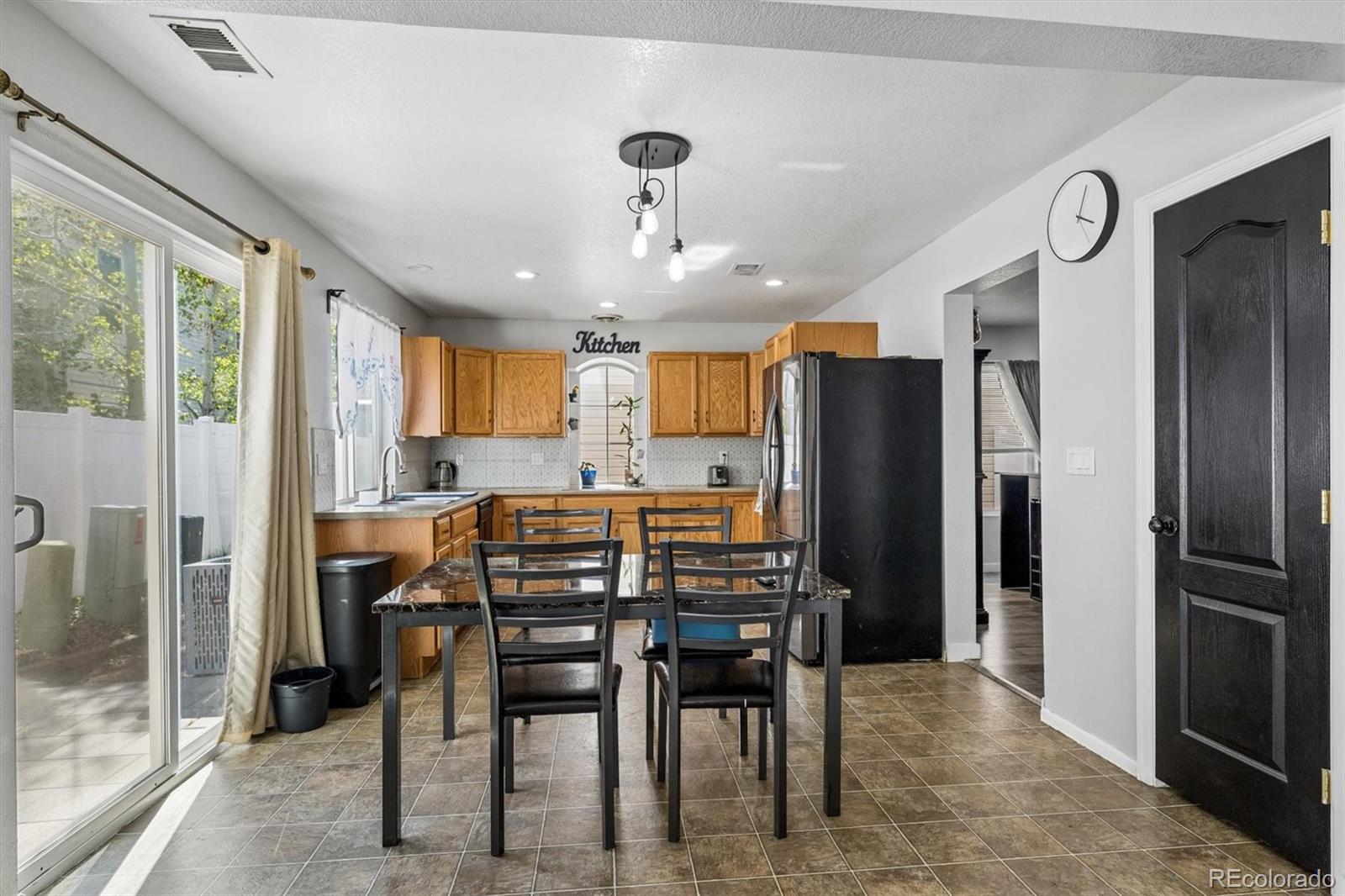 MLS Image #6 for 21440  randolph place,denver, Colorado