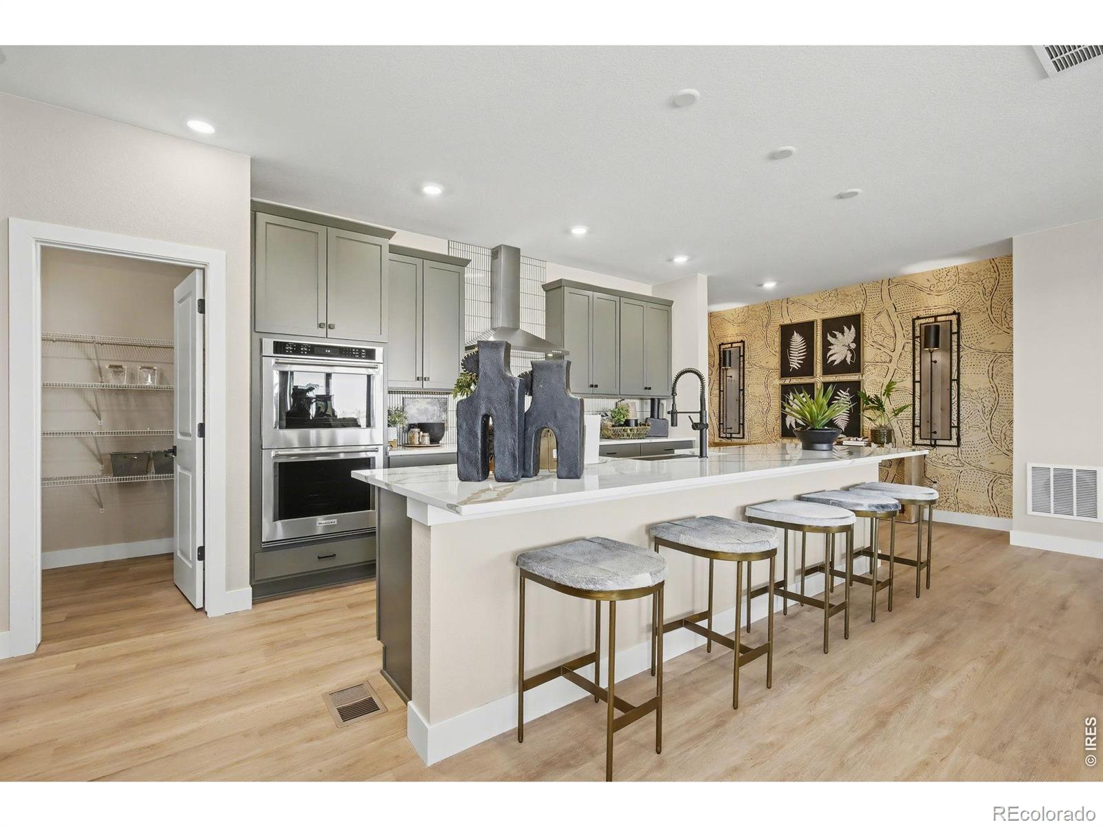MLS Image #13 for 376  rustic barn lane,berthoud, Colorado