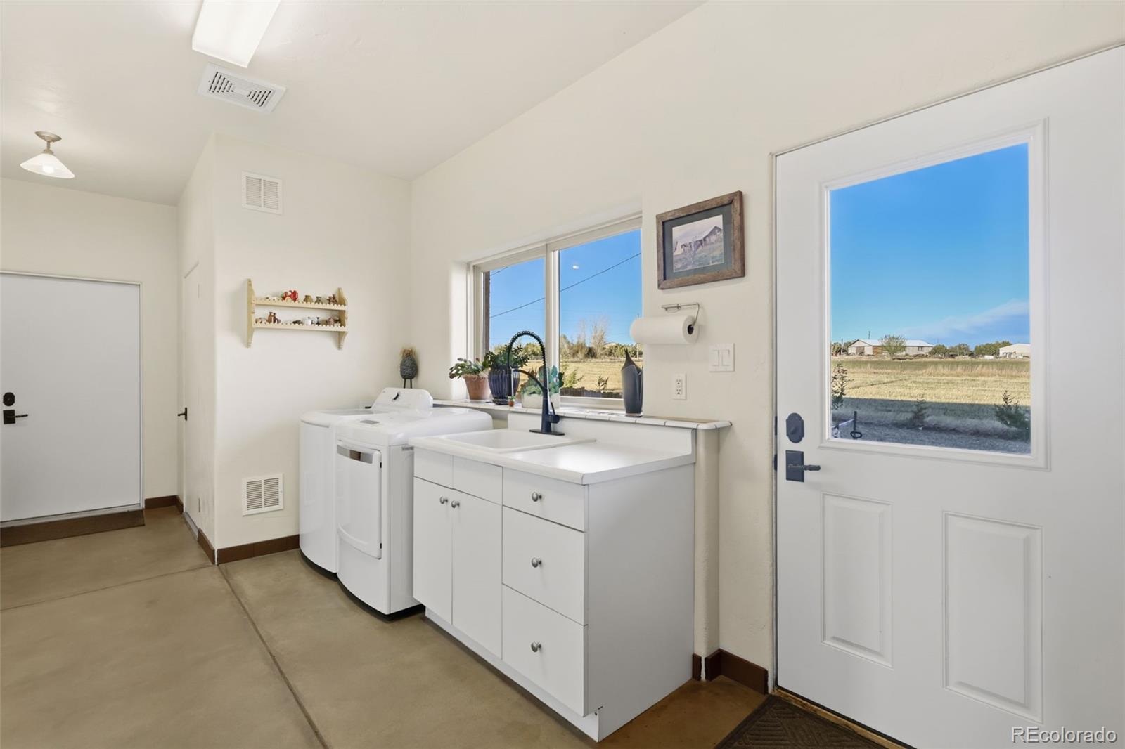 MLS Image #17 for 1534  7th street,penrose, Colorado