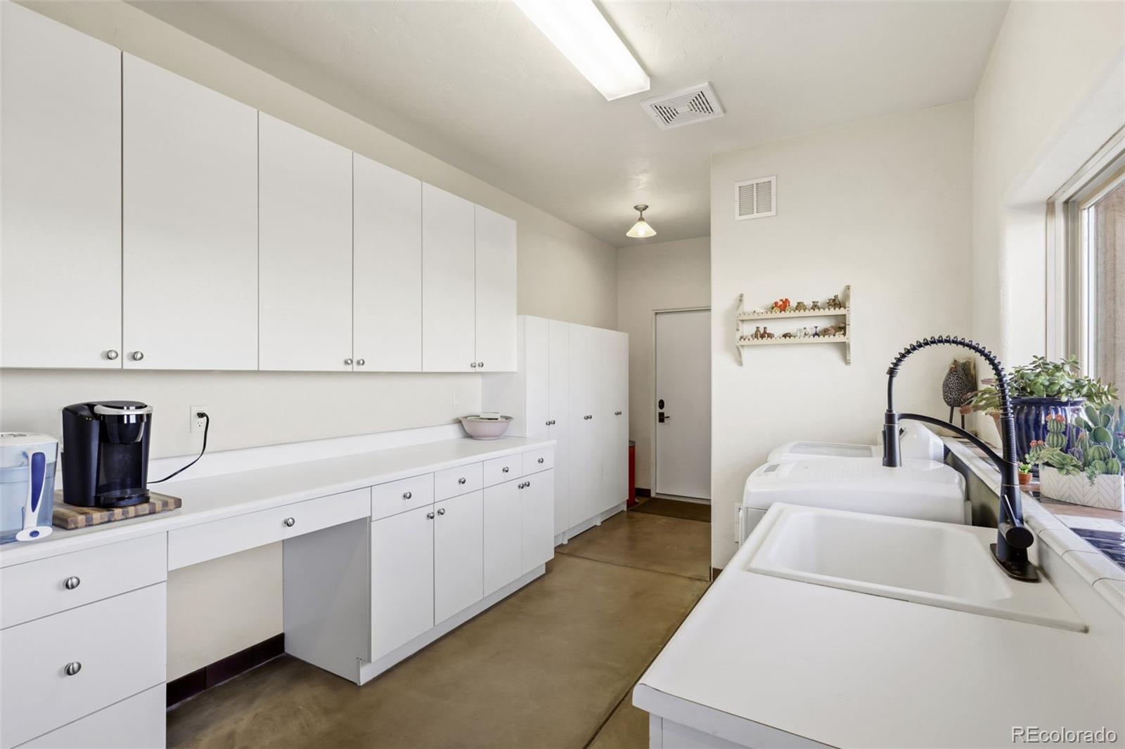 MLS Image #18 for 1534  7th street,penrose, Colorado