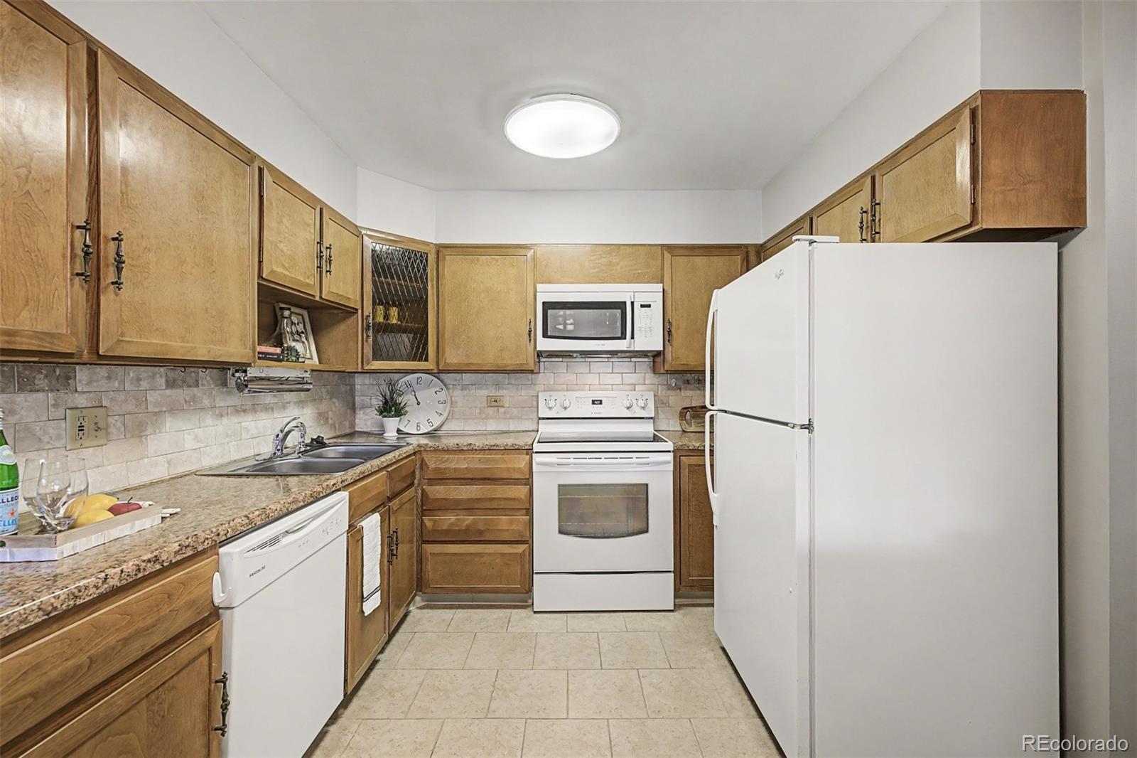 MLS Image #5 for 9655 e center avenue,denver, Colorado