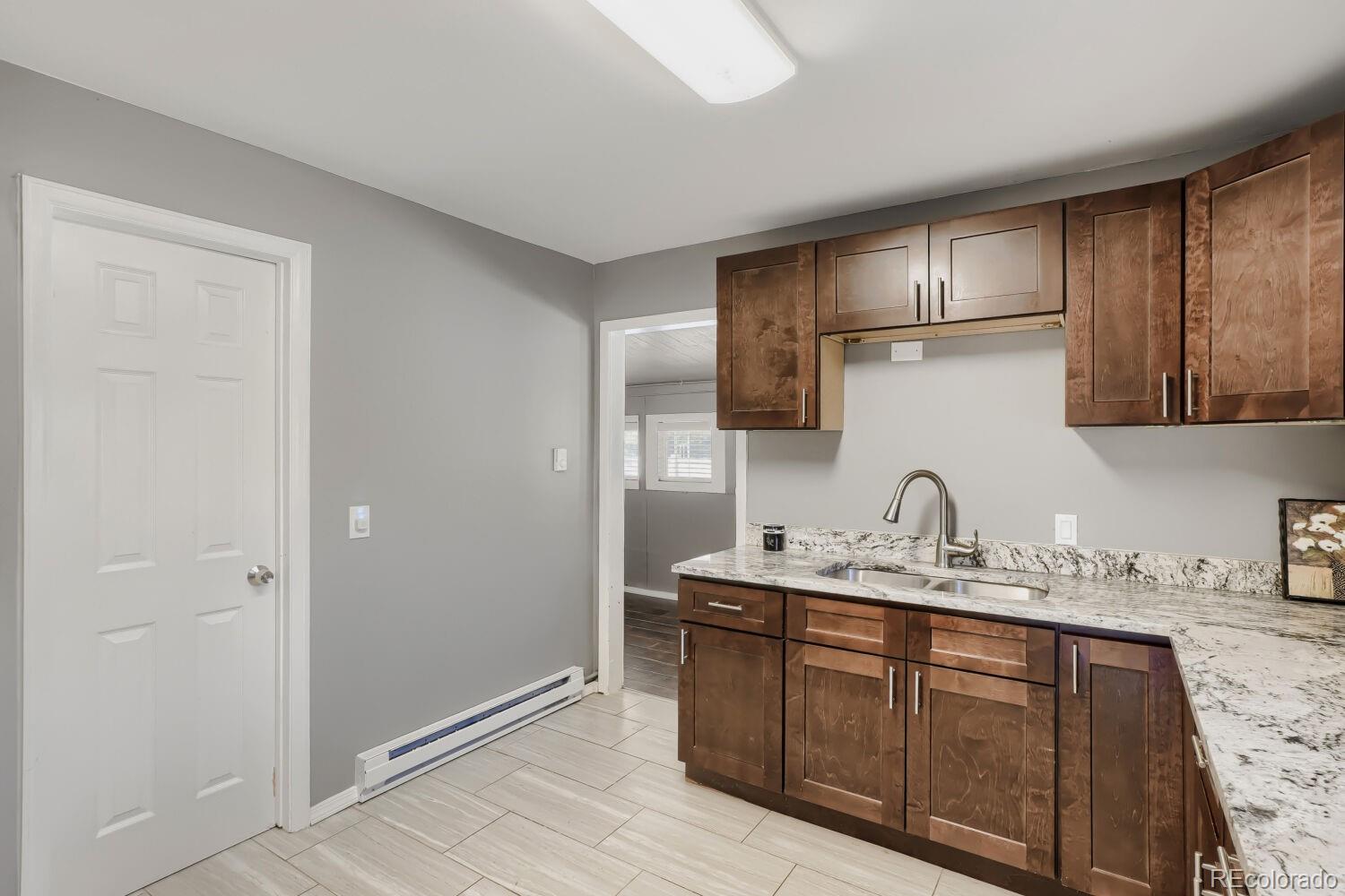 MLS Image #16 for 2263 w parkhill avenue,littleton, Colorado