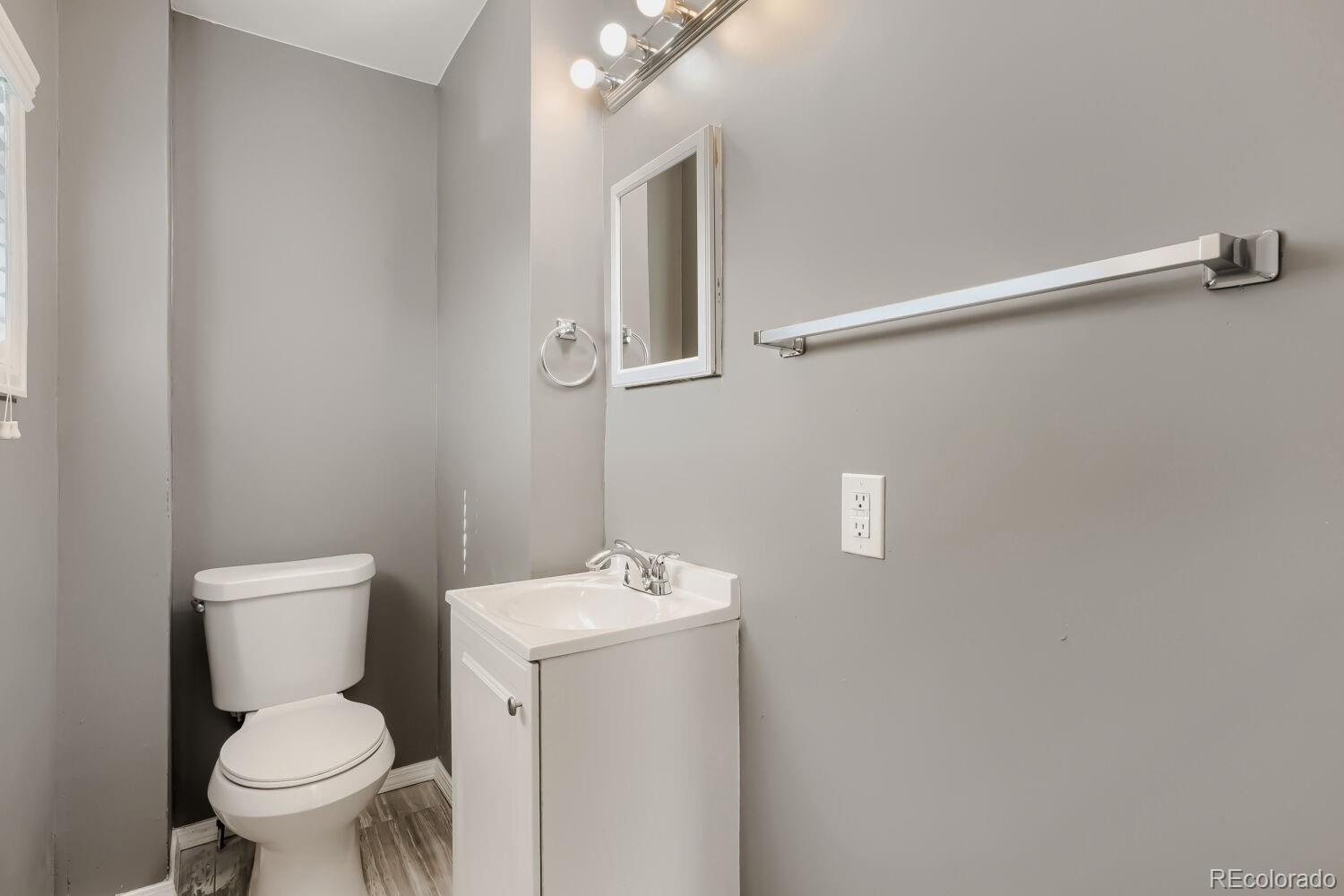 MLS Image #18 for 2263 w parkhill avenue,littleton, Colorado