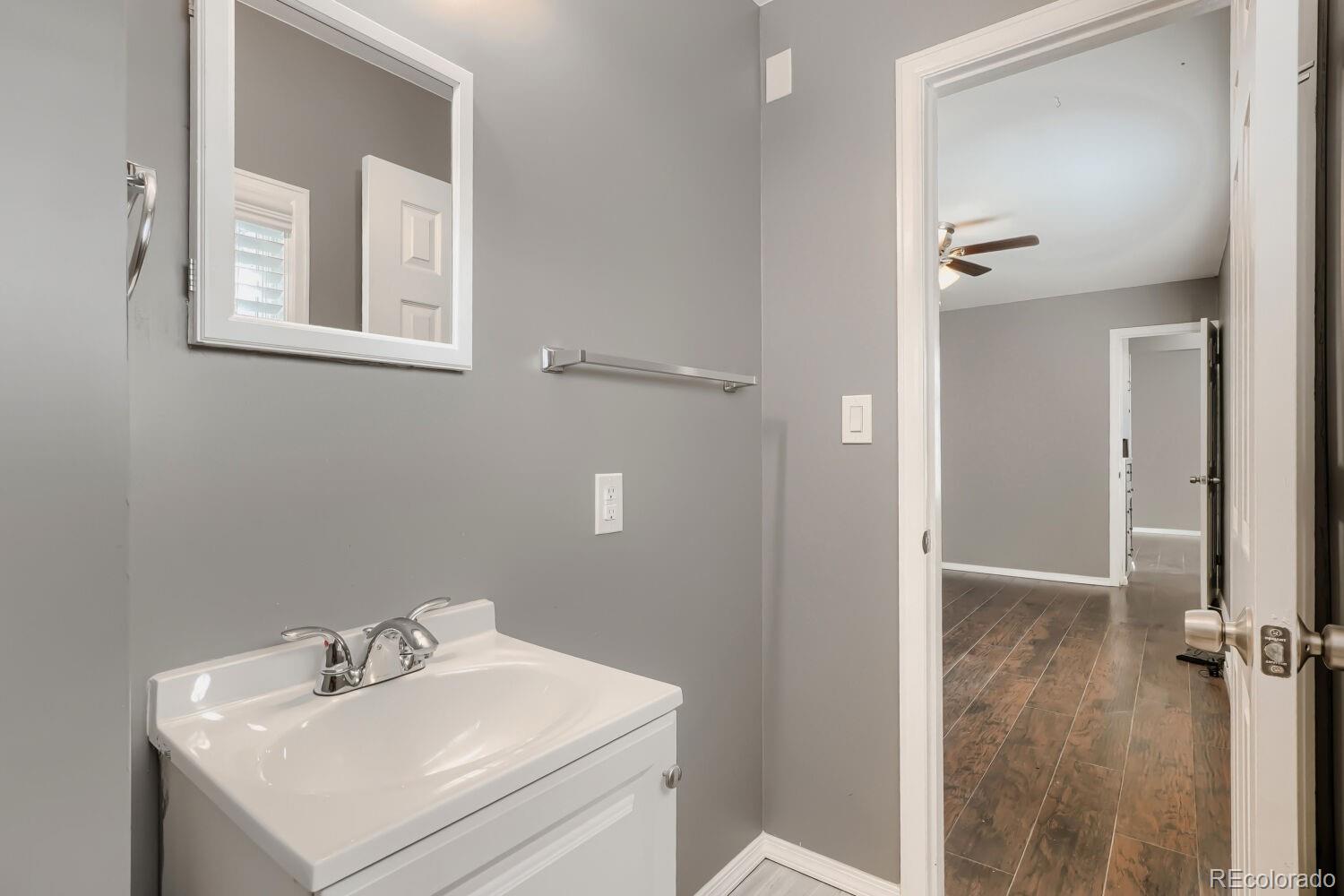 MLS Image #19 for 2263 w parkhill avenue,littleton, Colorado
