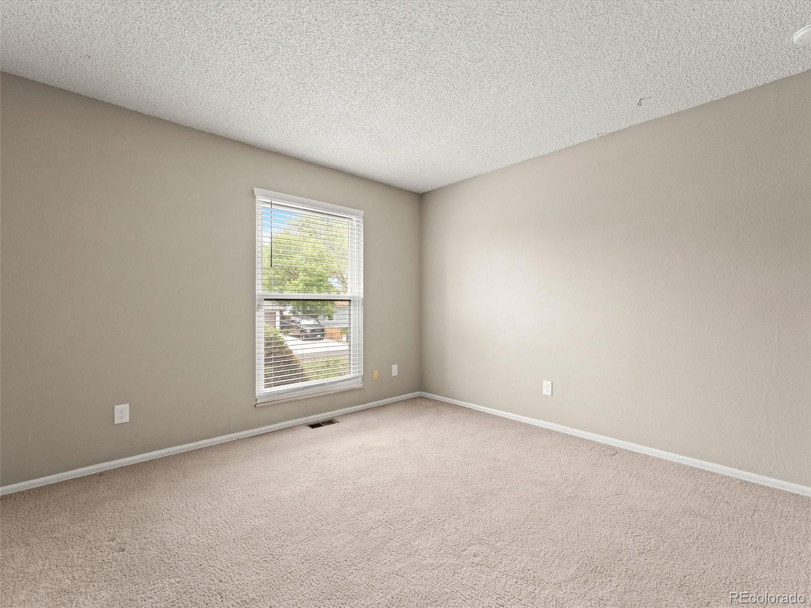 MLS Image #14 for 9966 e elizabeth street,thornton, Colorado