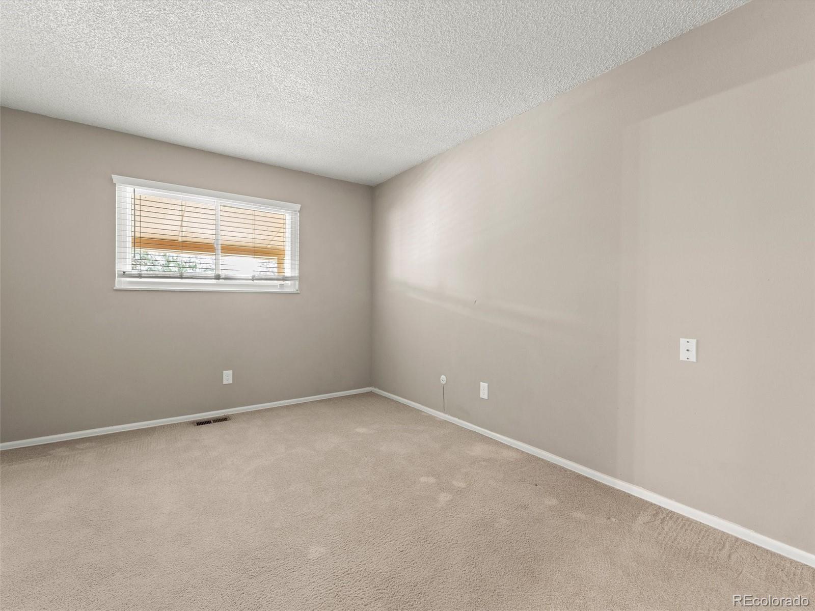 MLS Image #15 for 9966 e elizabeth street,thornton, Colorado