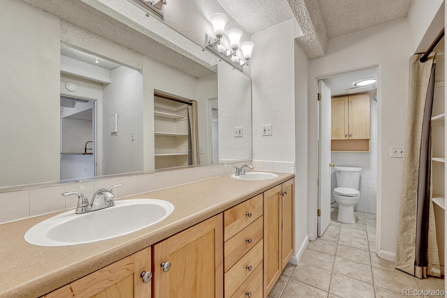 MLS Image #20 for 200 n pearl street 205,denver, Colorado