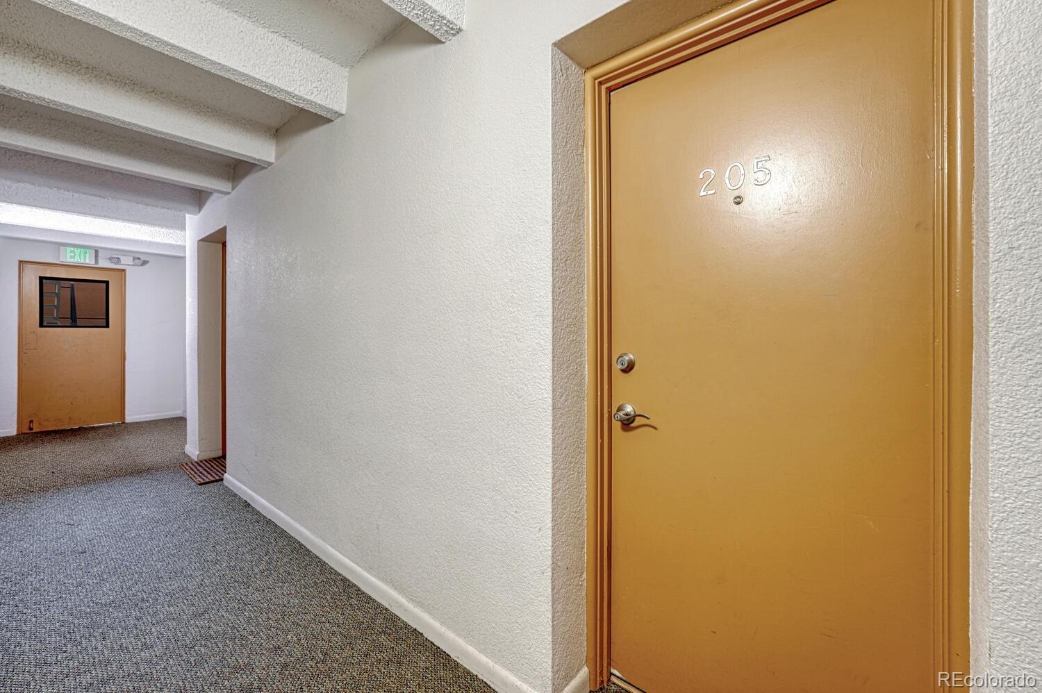 MLS Image #3 for 200 n pearl street 205,denver, Colorado