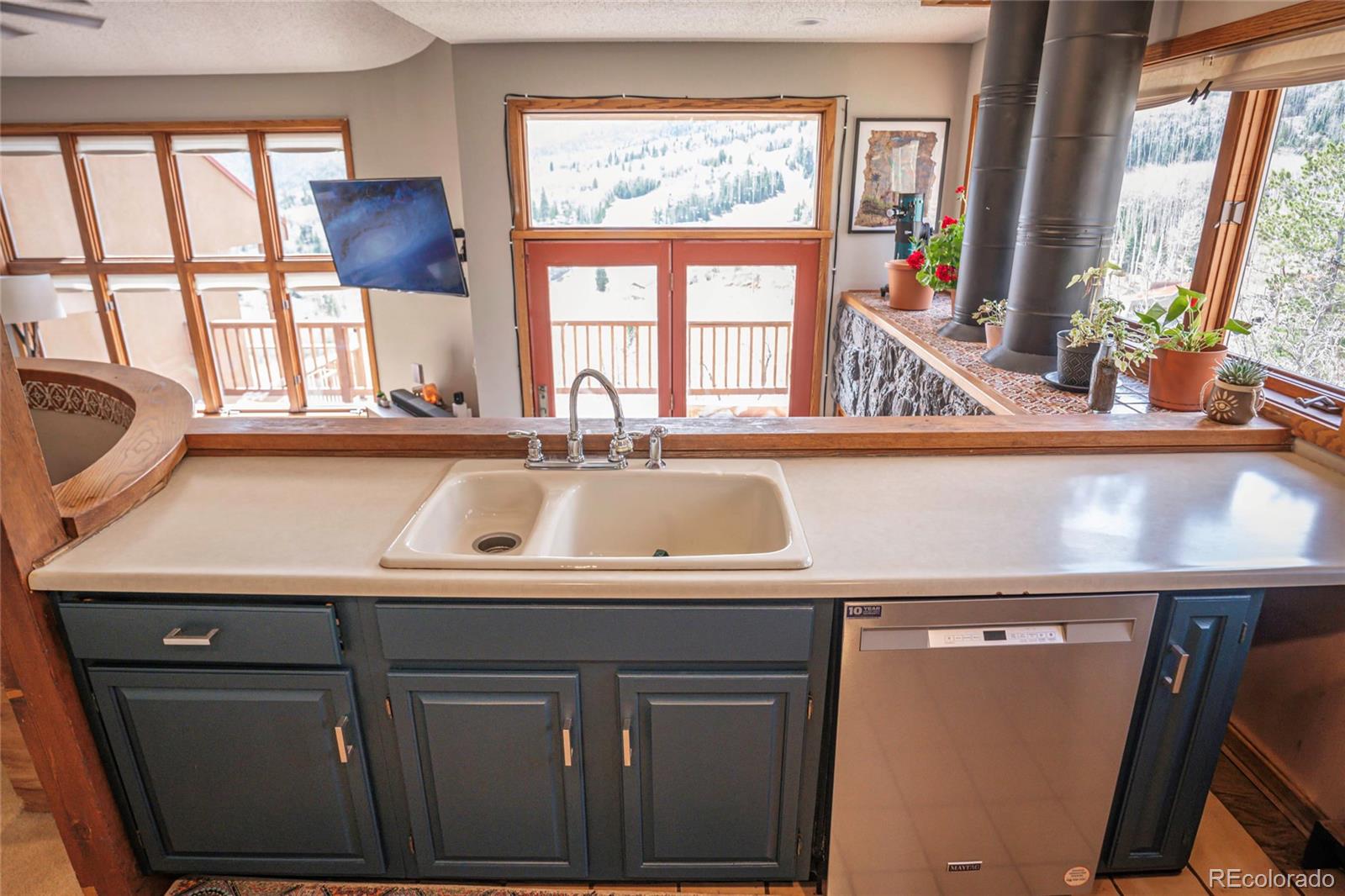 MLS Image #11 for 1331  panadero avenue,la veta, Colorado
