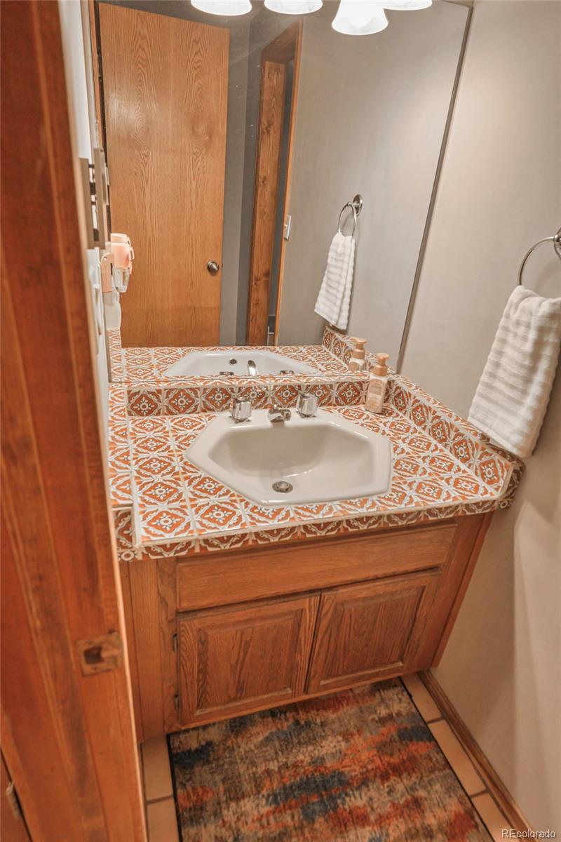 MLS Image #8 for 1331  panadero avenue,la veta, Colorado