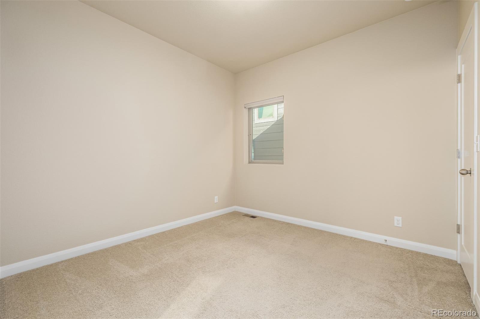 MLS Image #19 for 6737  alan drive,denver, Colorado