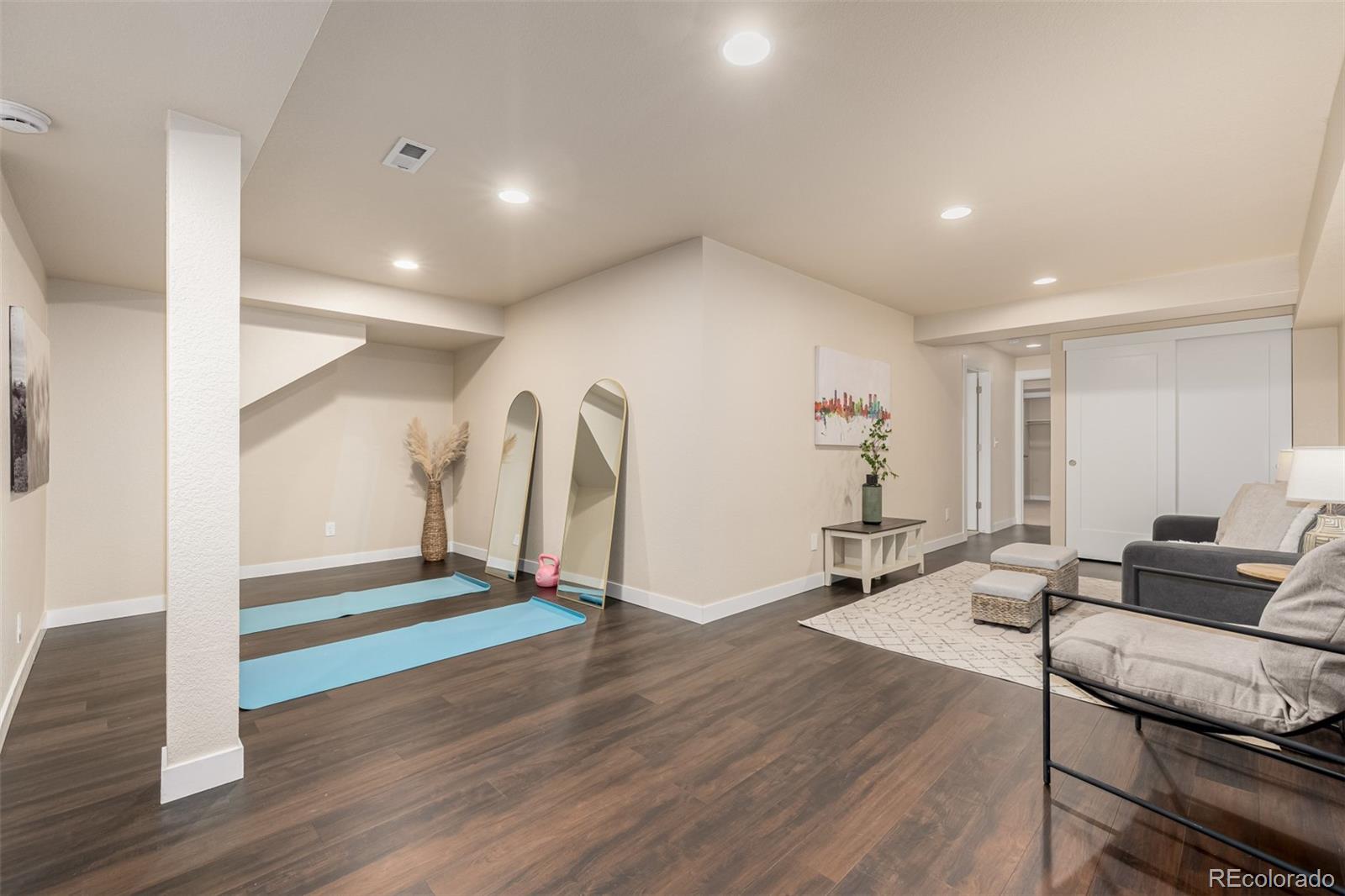 MLS Image #23 for 6737  alan drive,denver, Colorado