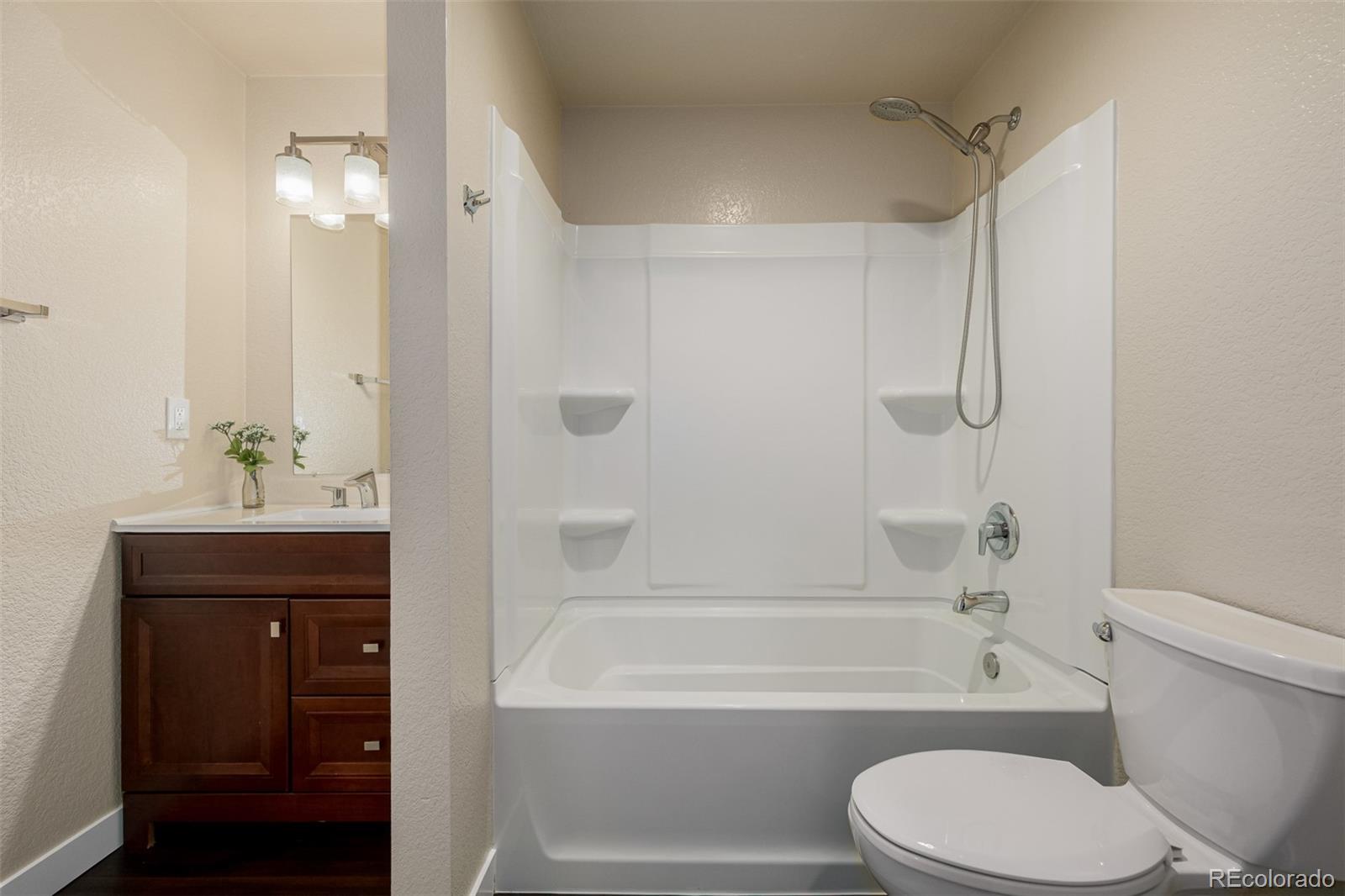 MLS Image #28 for 6737  alan drive,denver, Colorado