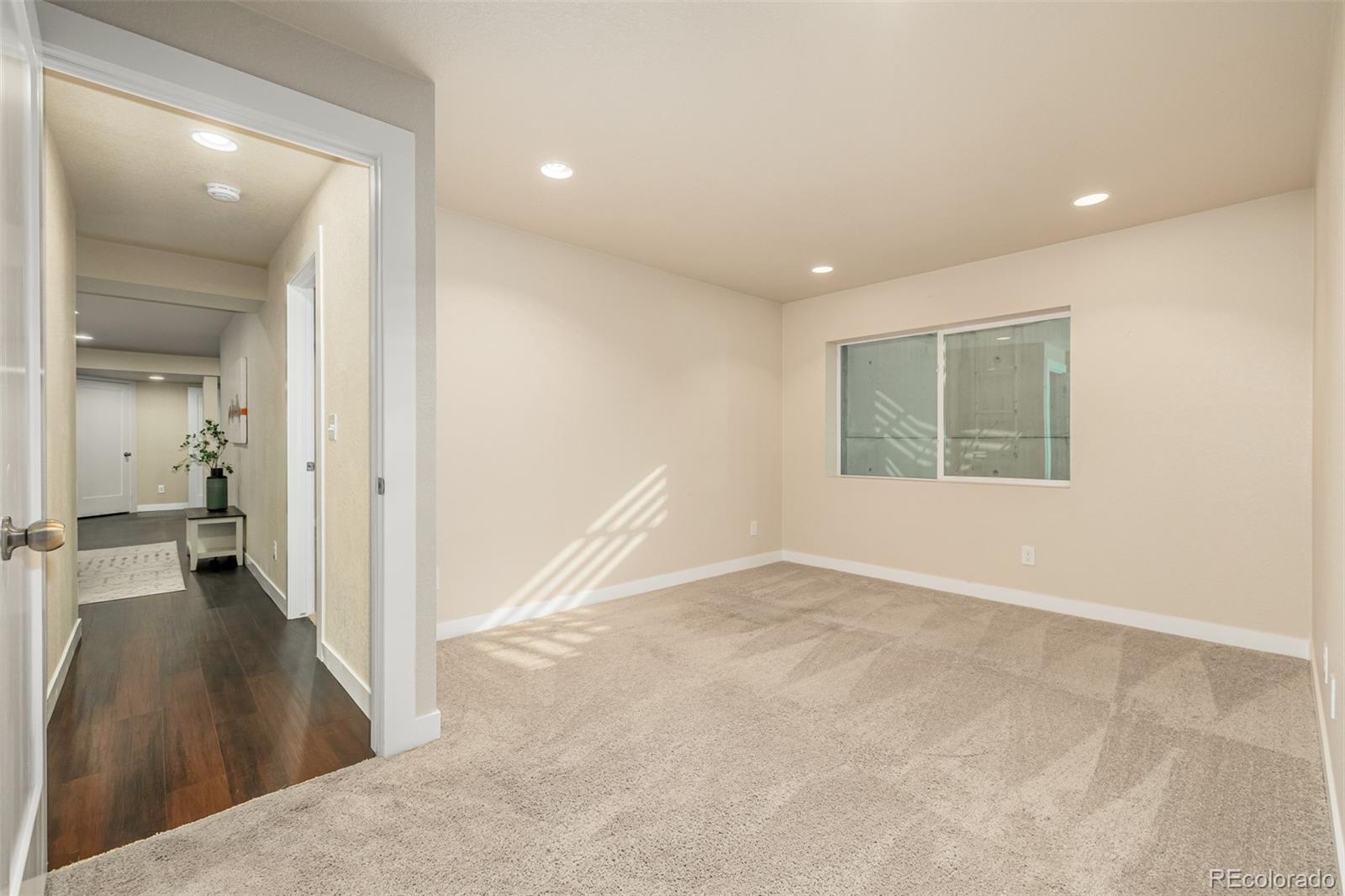 MLS Image #29 for 6737  alan drive,denver, Colorado