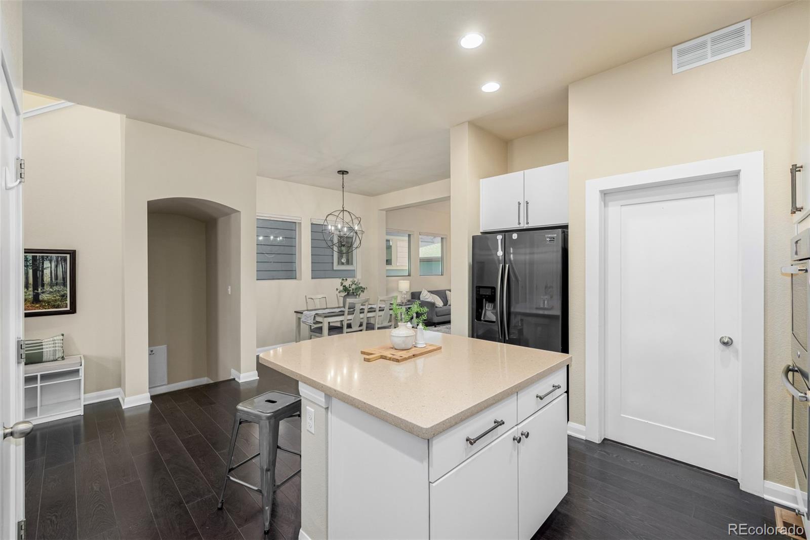 MLS Image #9 for 6737  alan drive,denver, Colorado