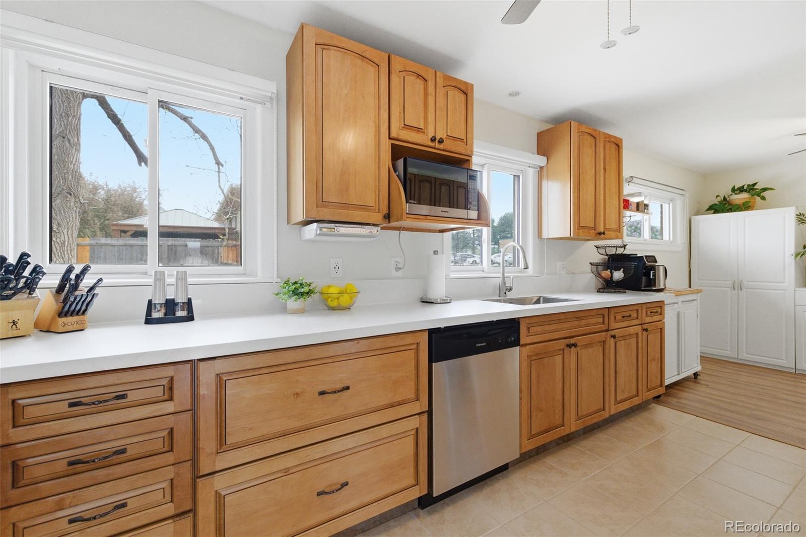 MLS Image #10 for 15790 w 10th avenue,golden, Colorado