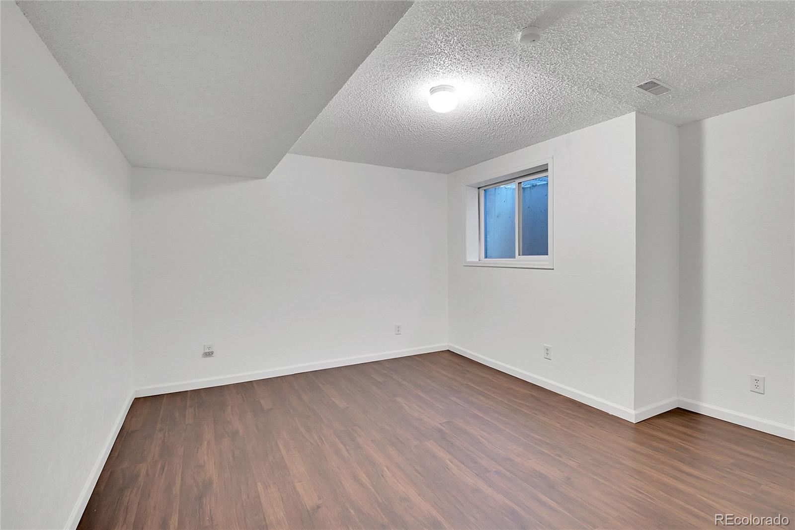 MLS Image #23 for 2685 s dayton way,denver, Colorado