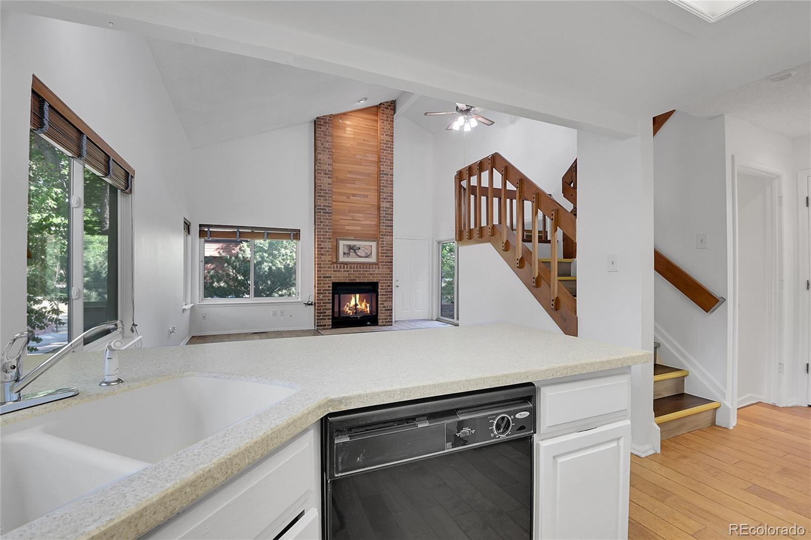 MLS Image #7 for 2685 s dayton way,denver, Colorado