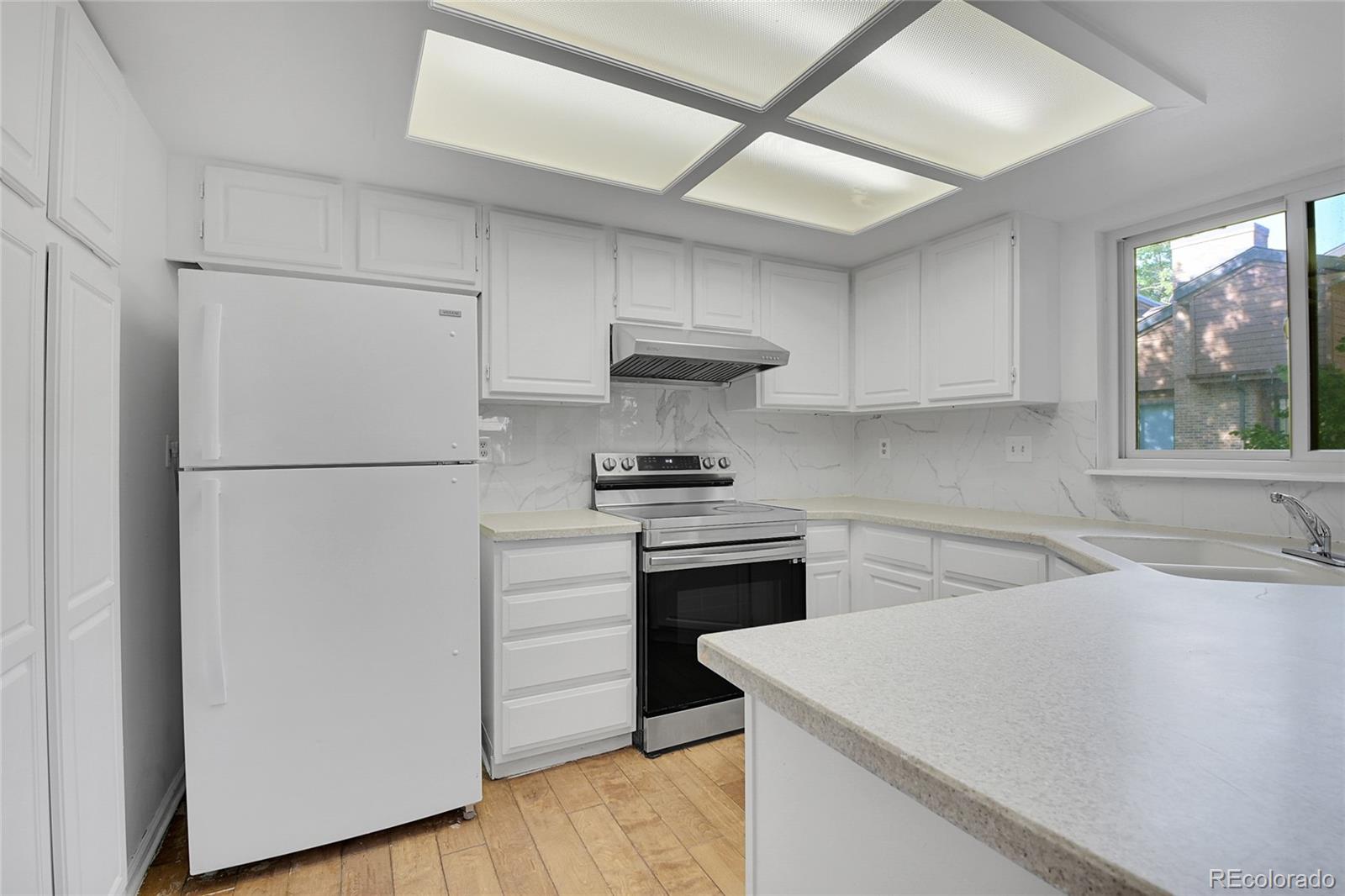 MLS Image #9 for 2685 s dayton way,denver, Colorado