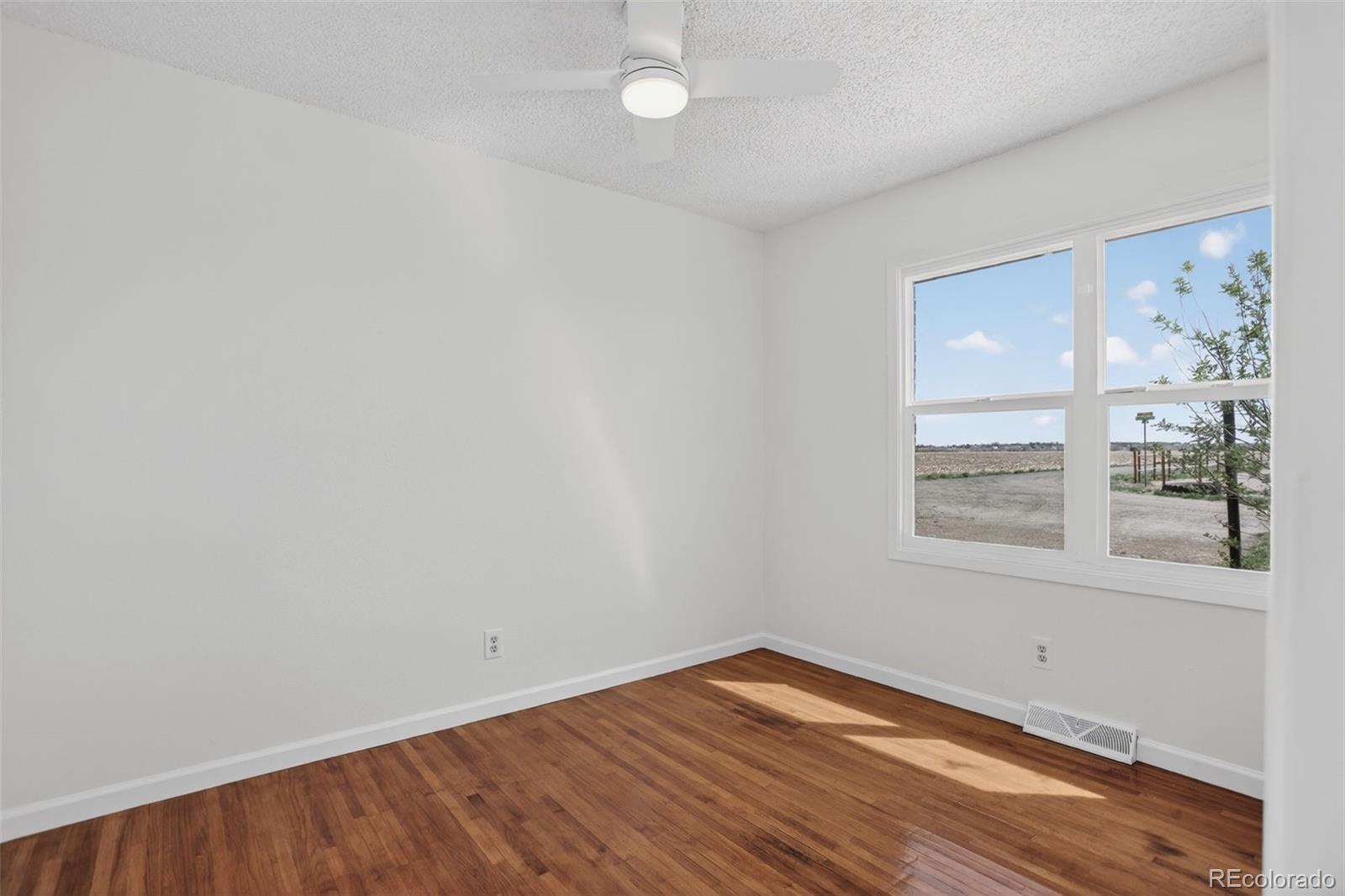 MLS Image #4 for 1991  gilmore street,watkins, Colorado