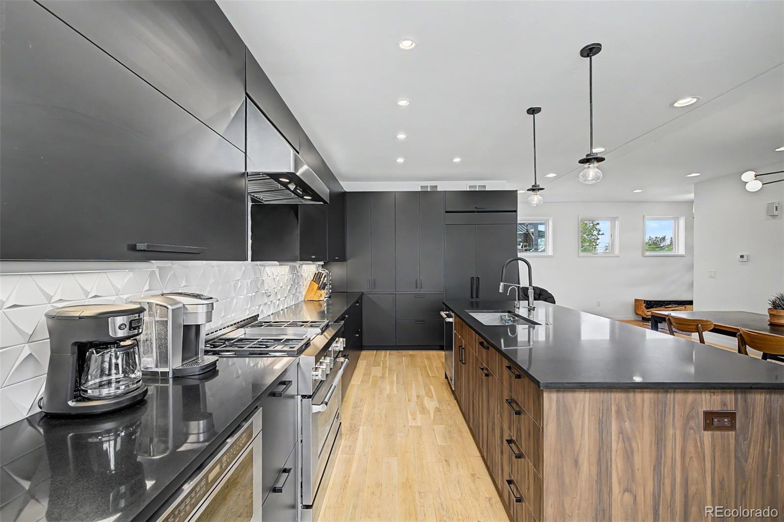 MLS Image #13 for 973  tennyson street,denver, Colorado
