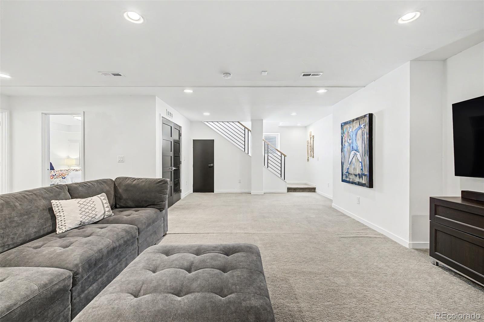 MLS Image #30 for 973  tennyson street,denver, Colorado