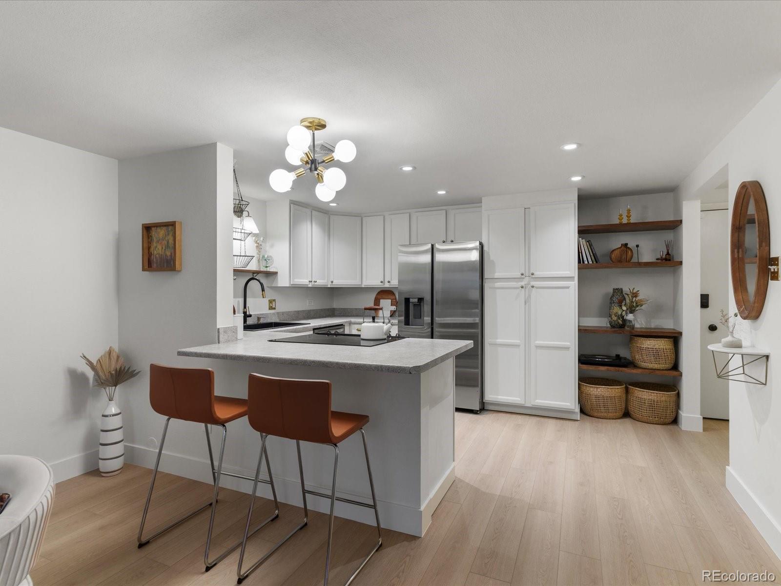 MLS Image #7 for 1050 n lafayette street,denver, Colorado