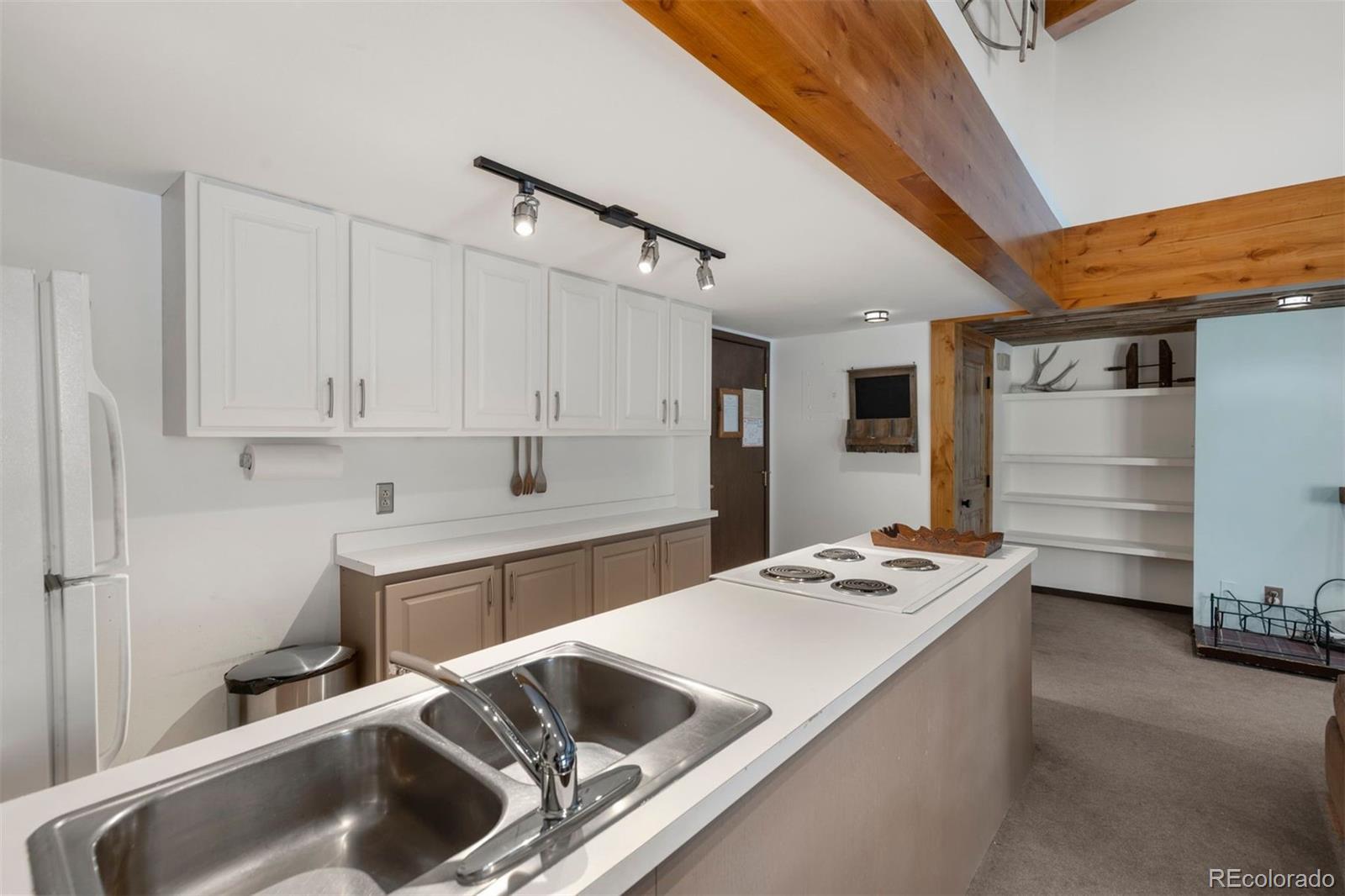 MLS Image #10 for 393  wild irishman road,keystone, Colorado