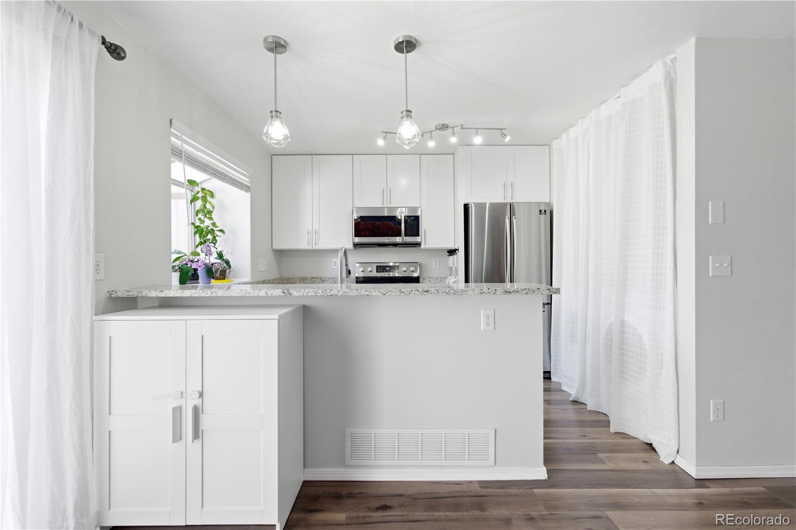 MLS Image #7 for 16921 e chenango avenue,aurora, Colorado