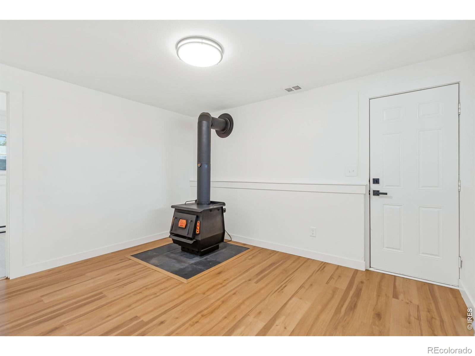 MLS Image #28 for 803  table mountain court,windsor, Colorado