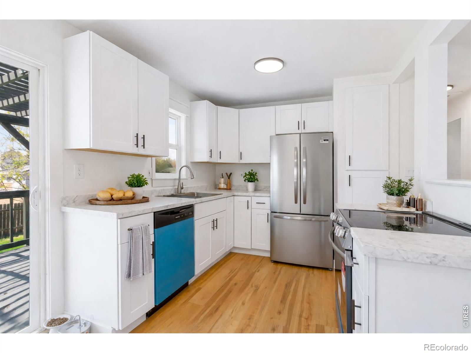 MLS Image #9 for 803  table mountain court,windsor, Colorado