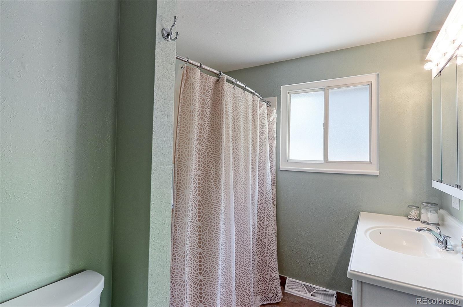 MLS Image #12 for 6552  owens court,arvada, Colorado