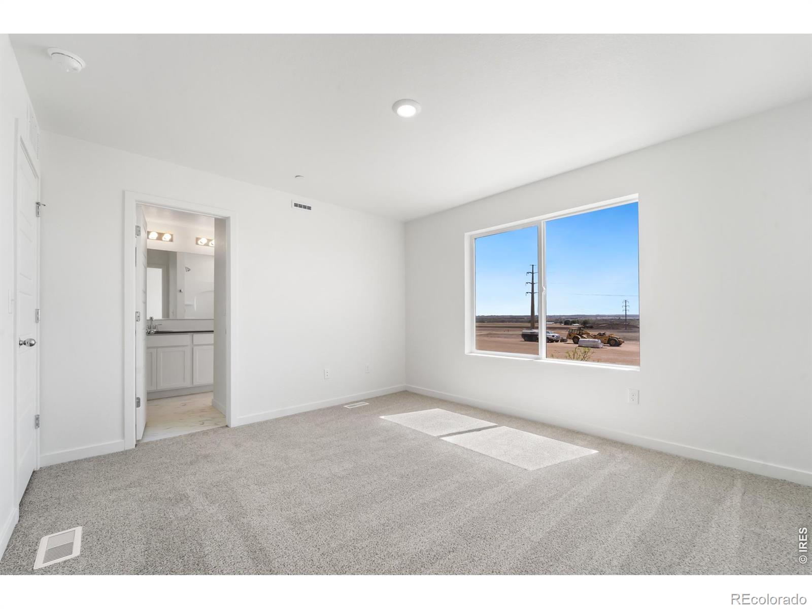 MLS Image #5 for 3836  pinnacles court,evans, Colorado